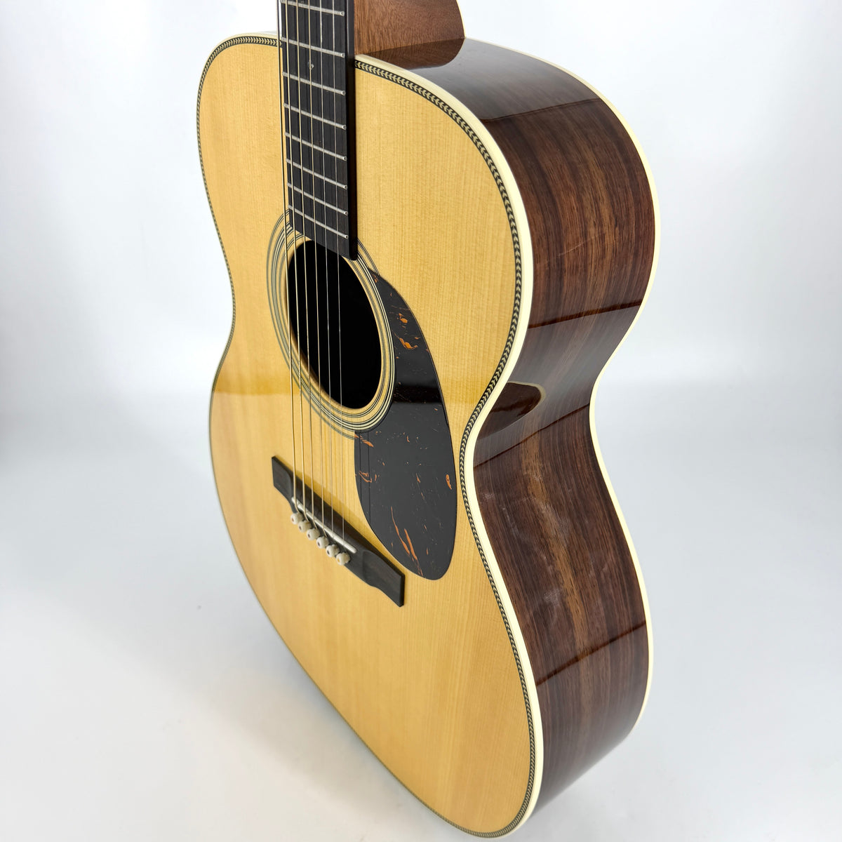 2025 Martin 000-28 Standard - Natural