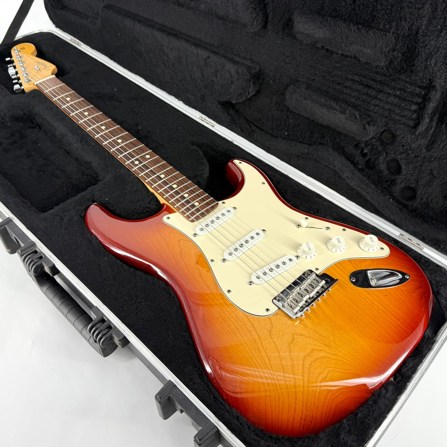 2011 Fender American Standard Stratocaster – Sienna Sunburst