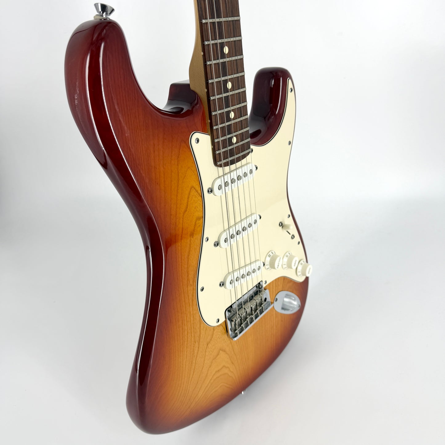 2011 Fender American Standard Stratocaster – Sienna Sunburst
