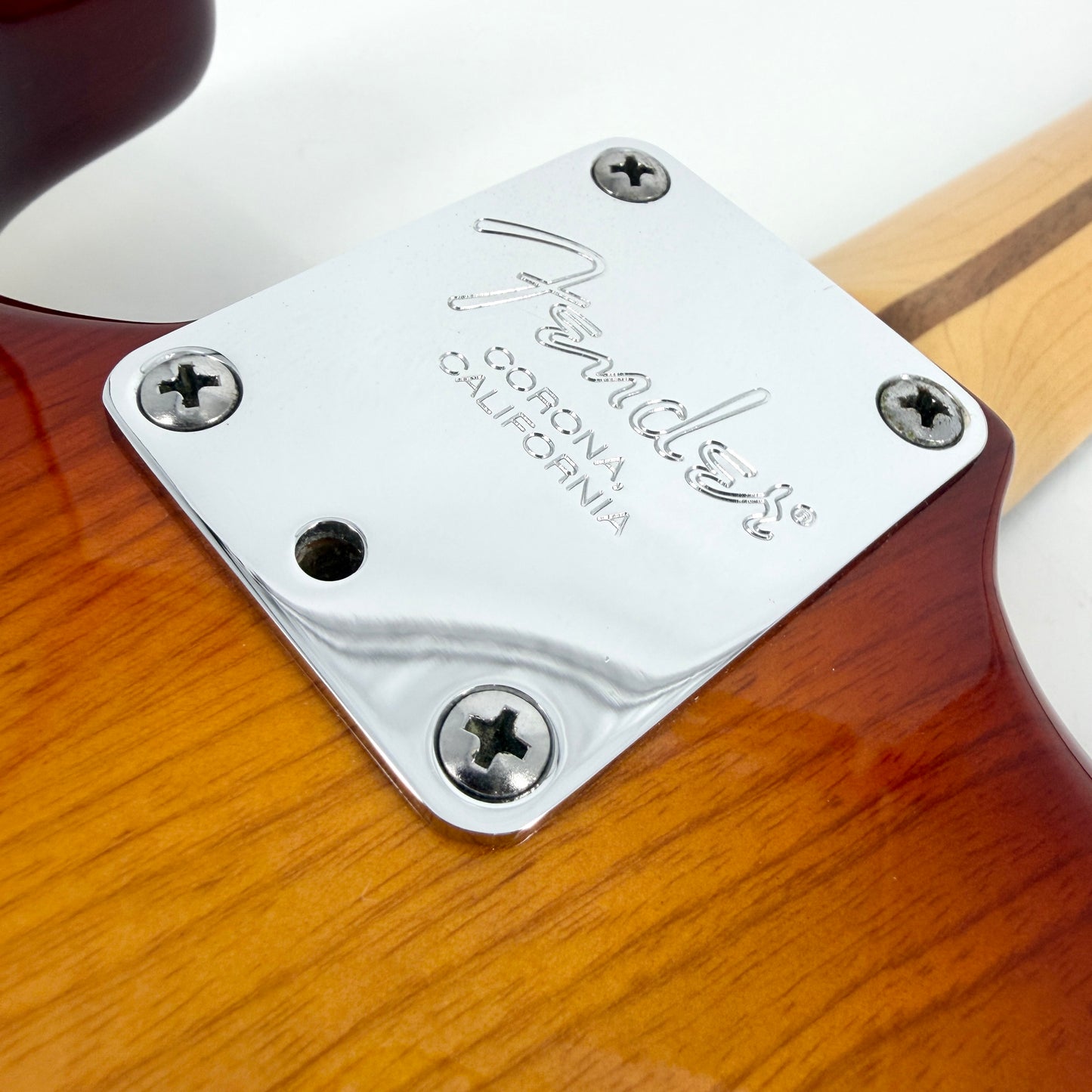 2011 Fender American Standard Stratocaster – Sienna Sunburst
