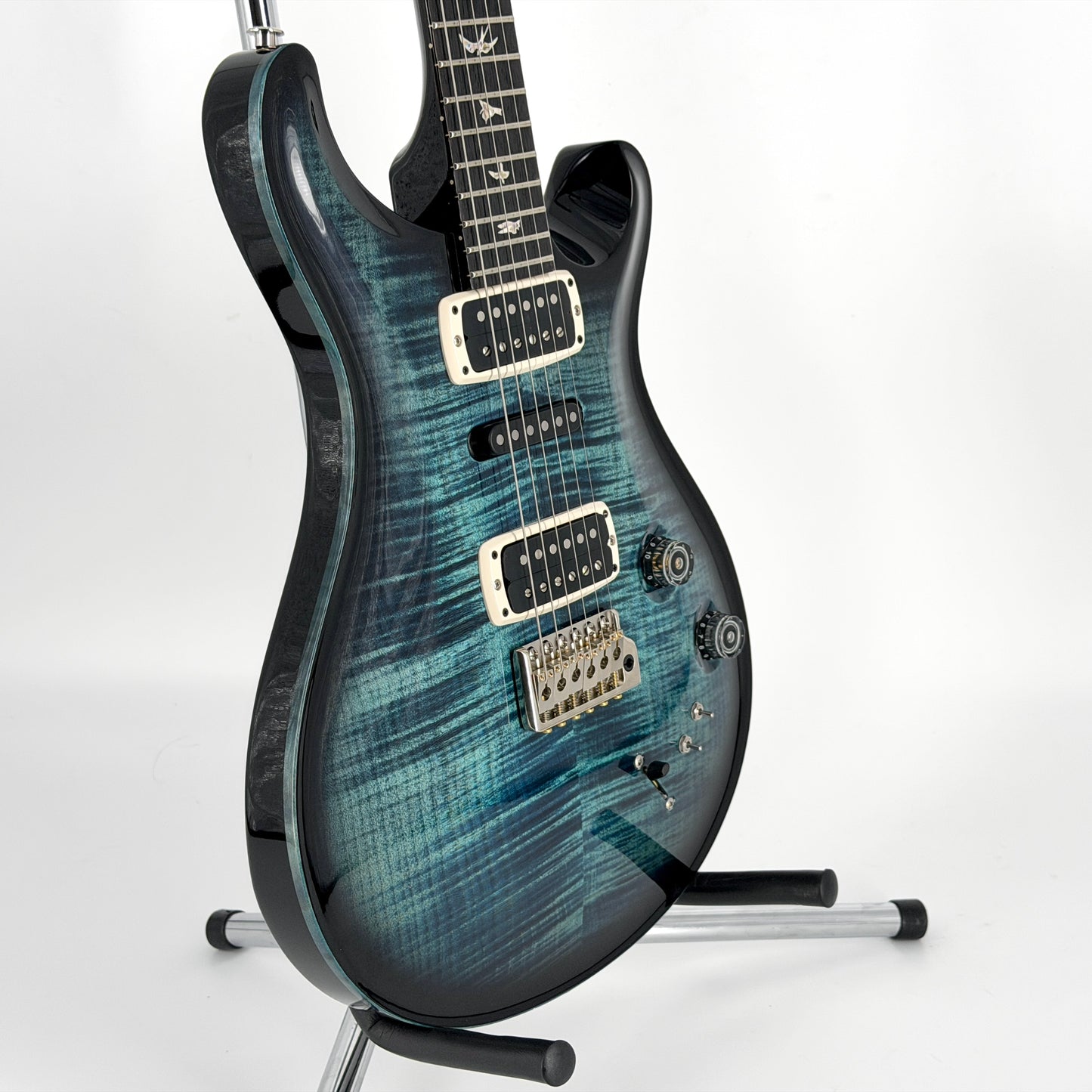 2024 PRS Modern Eagle V - Cobalt Blue