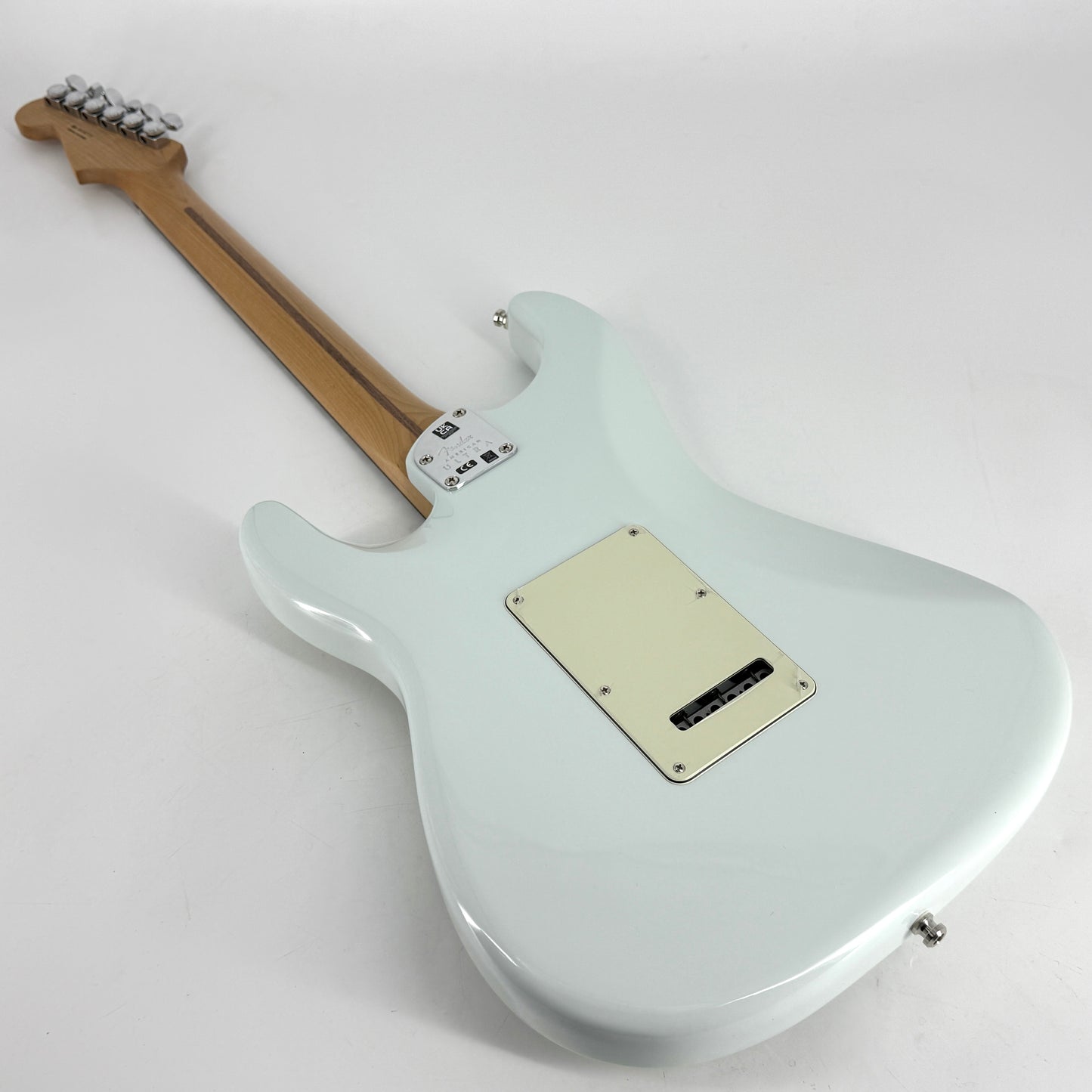 2023 Fender Limited Edition American Ultra Stratocaster HSS – Sonic Blue