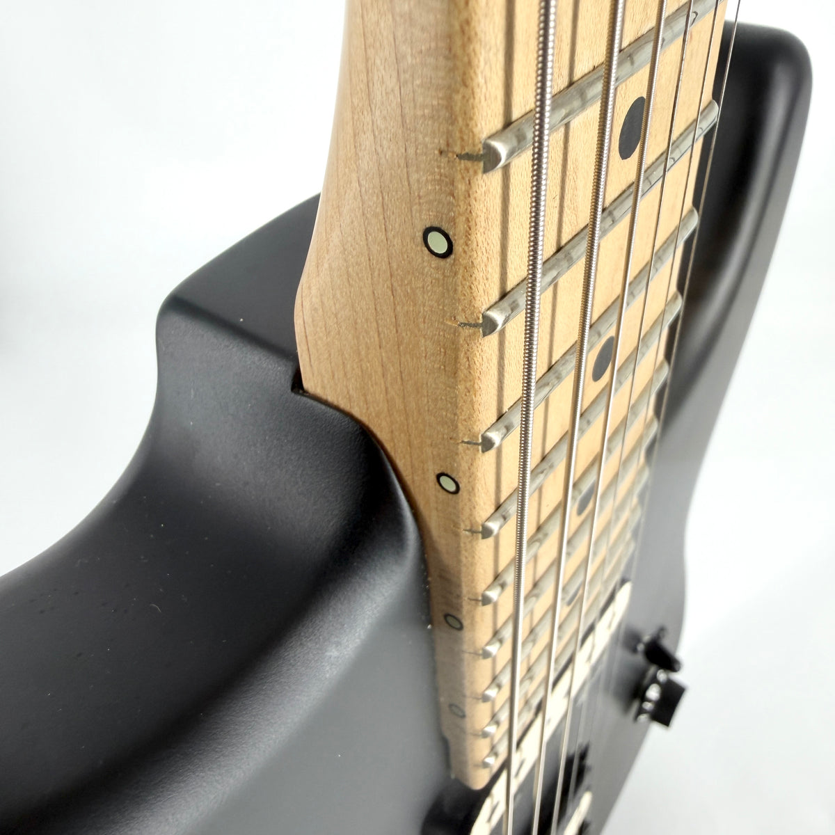 2022 Charvel Jim Root Signature Pro-Mod San Dimas Style 1 HH FR M - Satin Black
