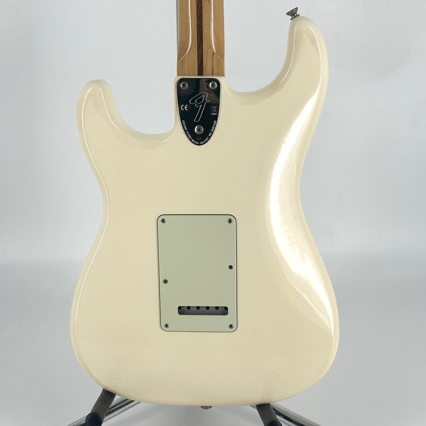 2011 Fender Classic Series 70’s Stratocaster – Olympic White