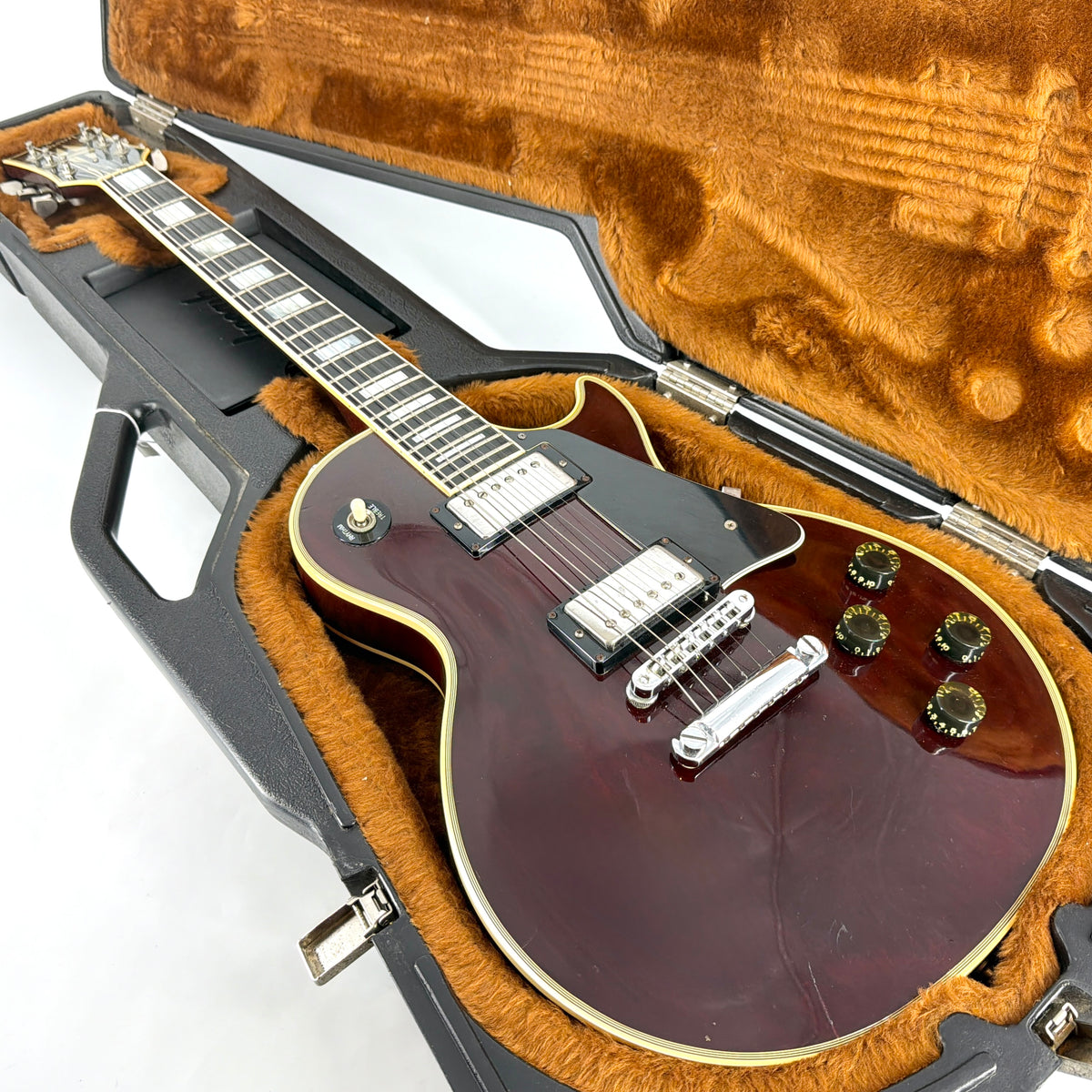 1982 Gibson Les Paul Custom - Wine Red