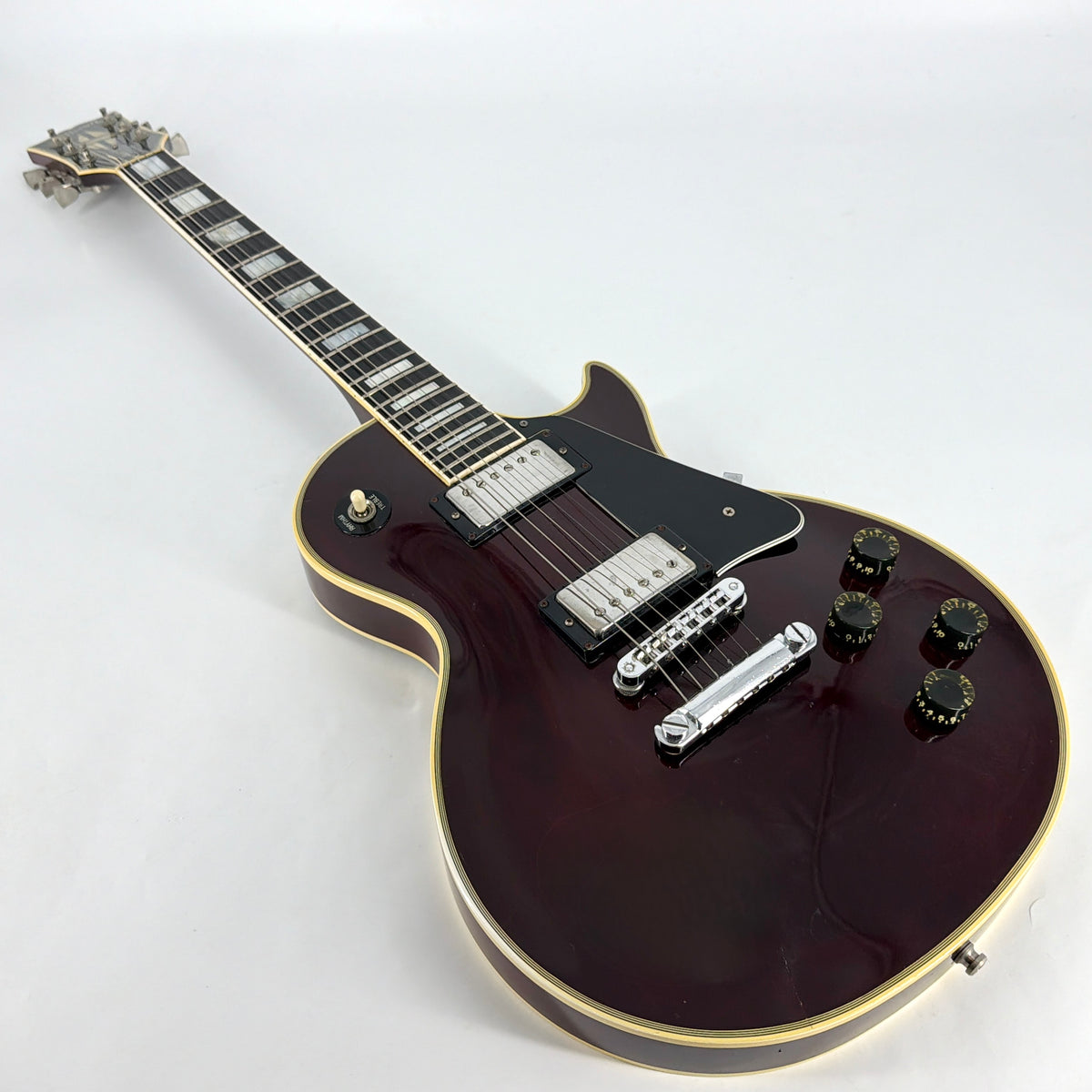 1982 Gibson Les Paul Custom - Wine Red
