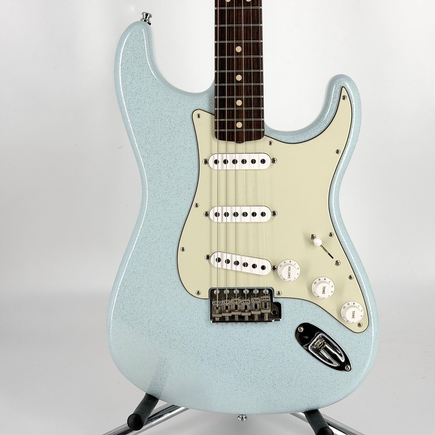 2022 Fender Custom Shop ’63 Lush Closet Classic Stratocaster – Sonic Blue Sparkle