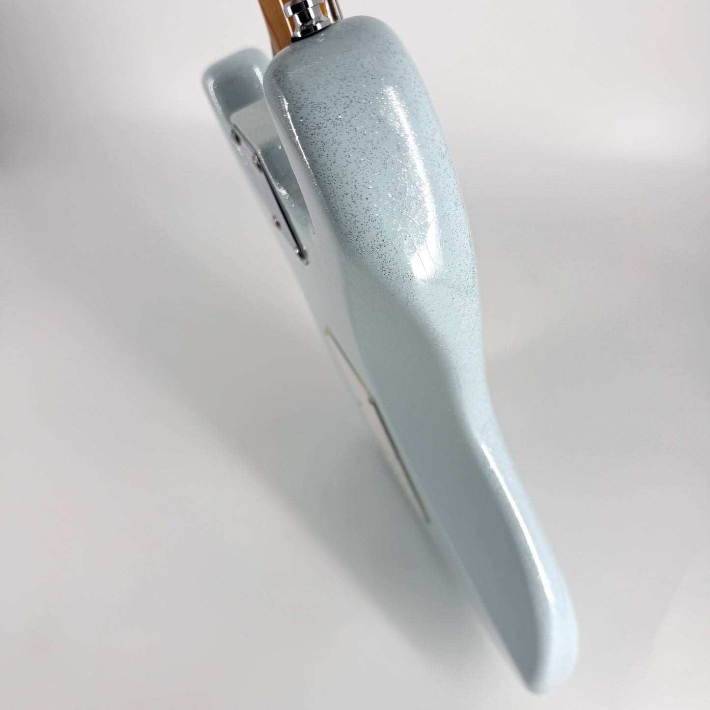 2022 Fender Custom Shop ’63 Lush Closet Classic Stratocaster – Sonic Blue Sparkle