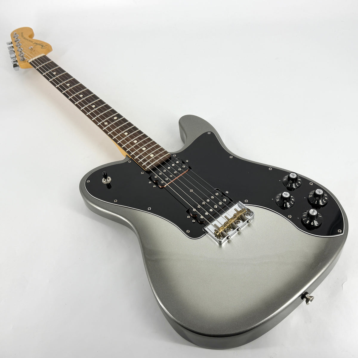 2021 Fender American Professional II Telecaster Deluxe – Mercury Silver