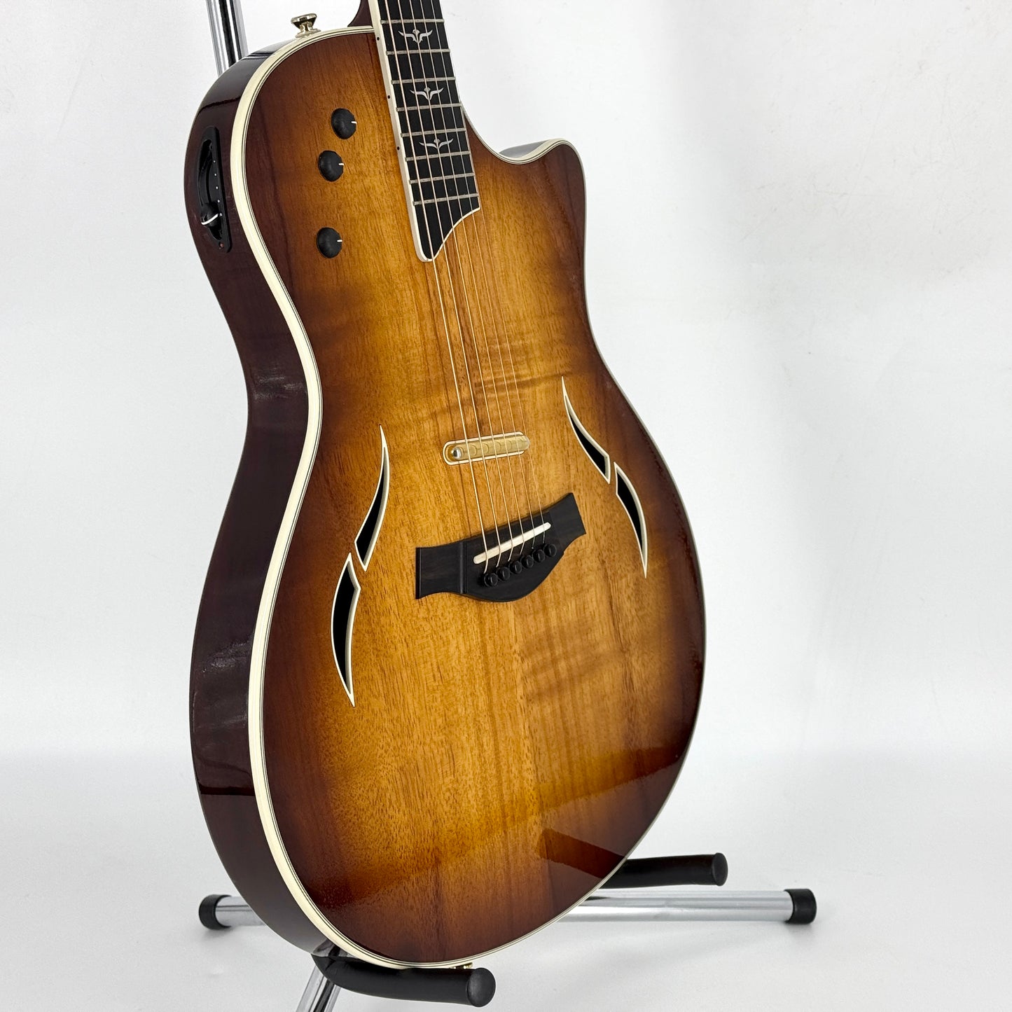 2005 Taylor T5-C2 Custom - Koa Shaded Edgeburst