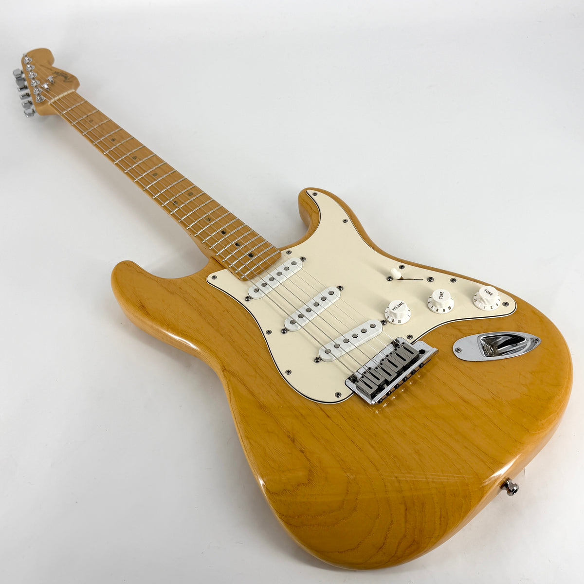 1999 Fender American Standard Stratocaster - Natural