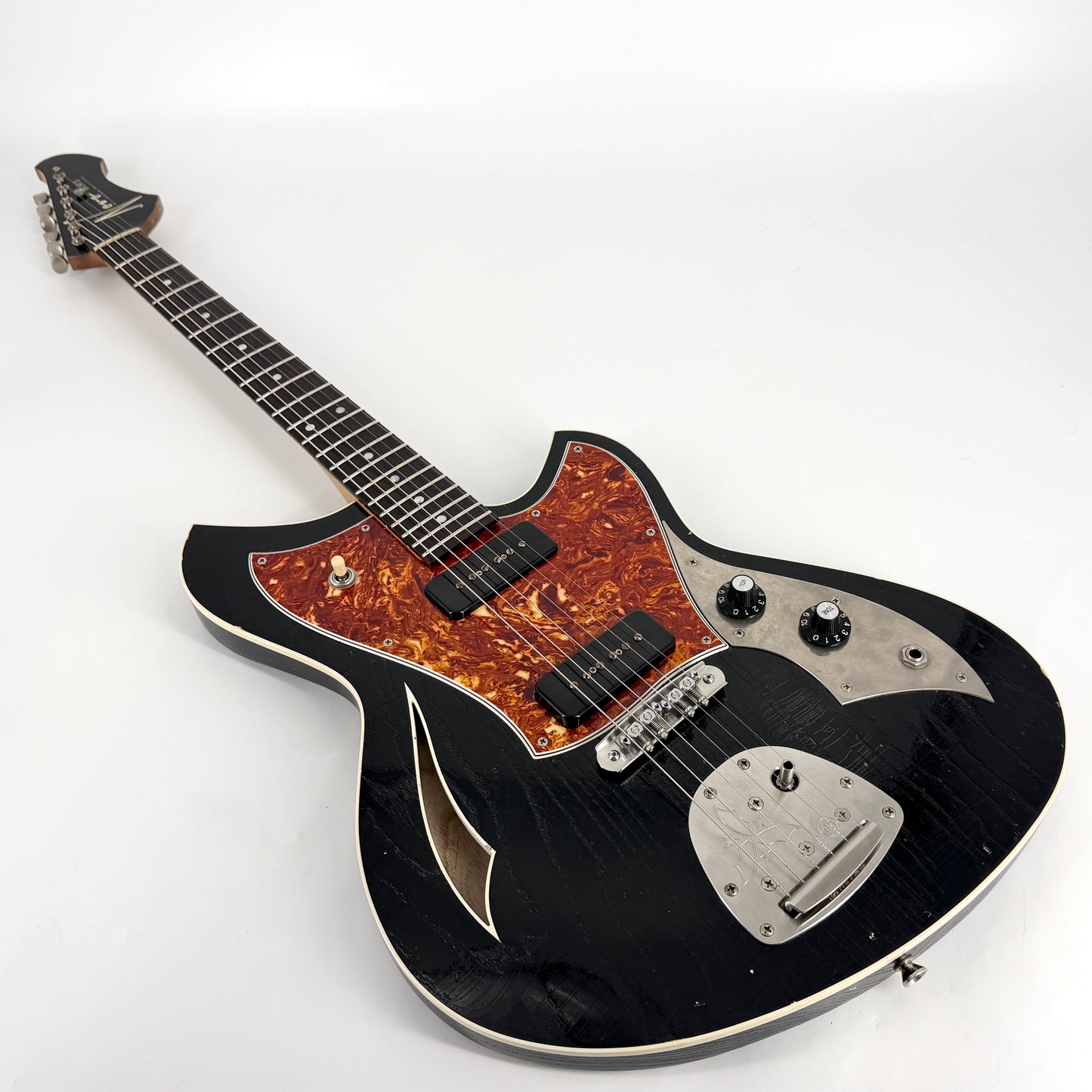 2024 Novo Miris J - Bull Black