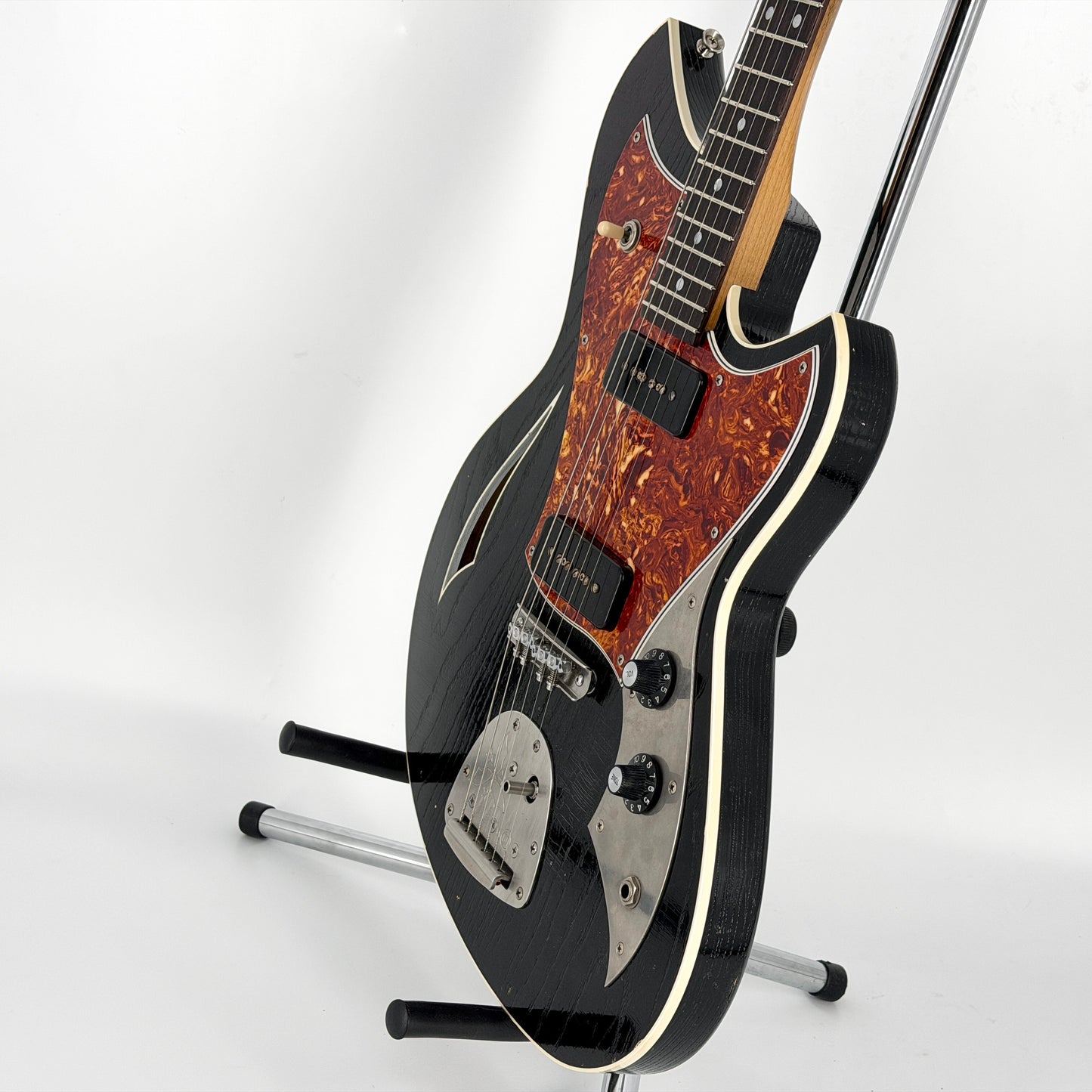 2024 Novo Miris J - Bull Black