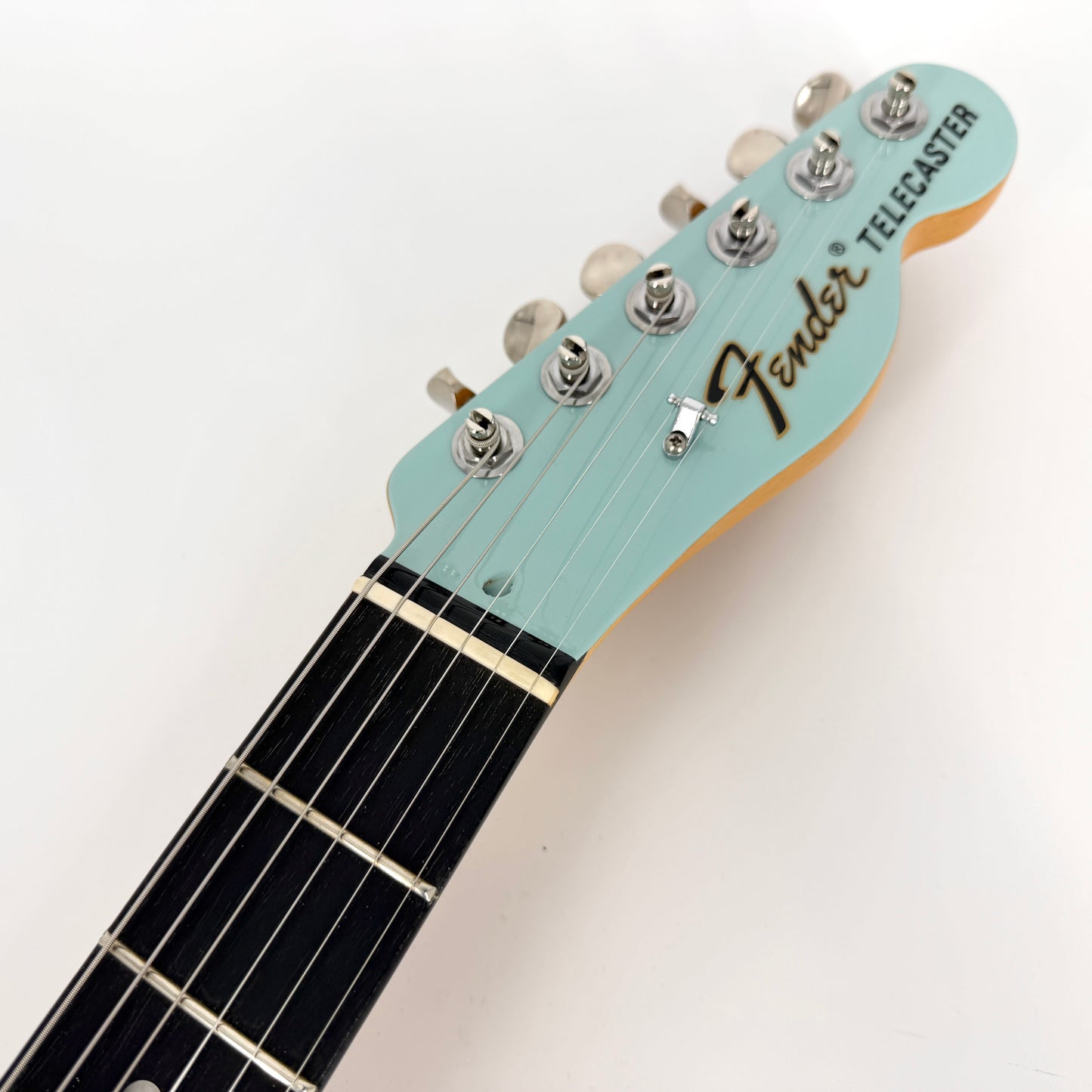2019 Fender Limited Edition Two-Tone American Thinline Telecaster – Daphne Blue / White