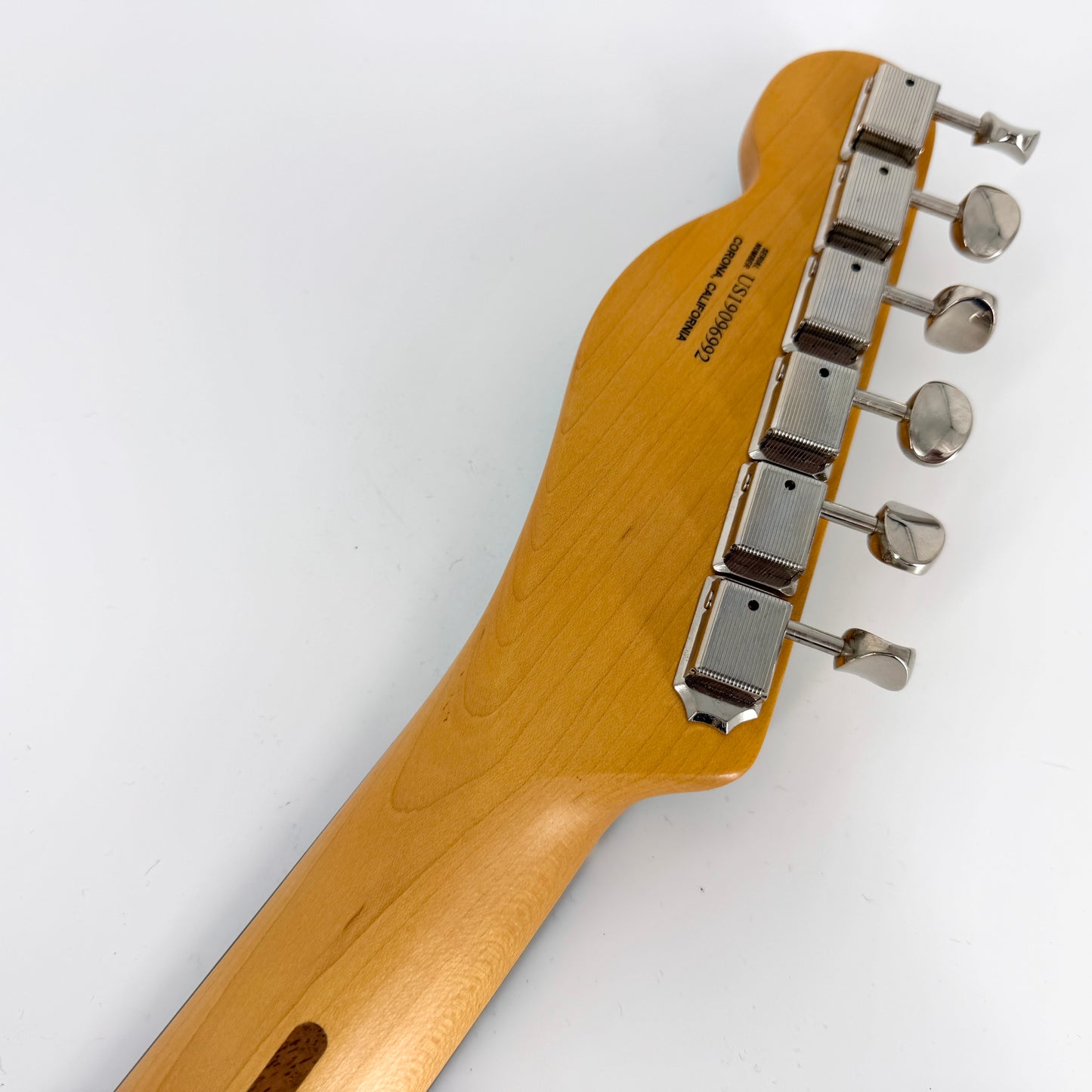 2019 Fender Limited Edition Two-Tone American Thinline Telecaster – Daphne Blue / White