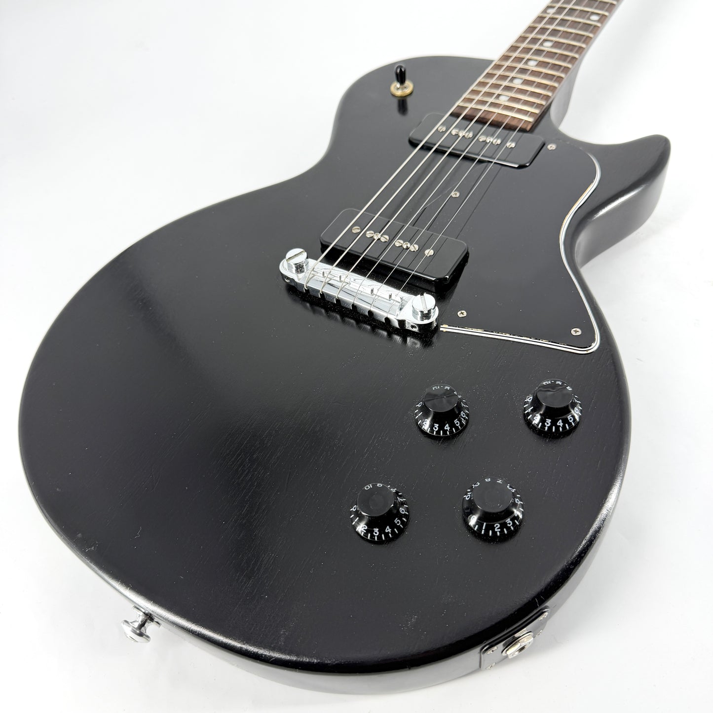 2022 Gibson Les Paul Special Tribute P90 – Ebony