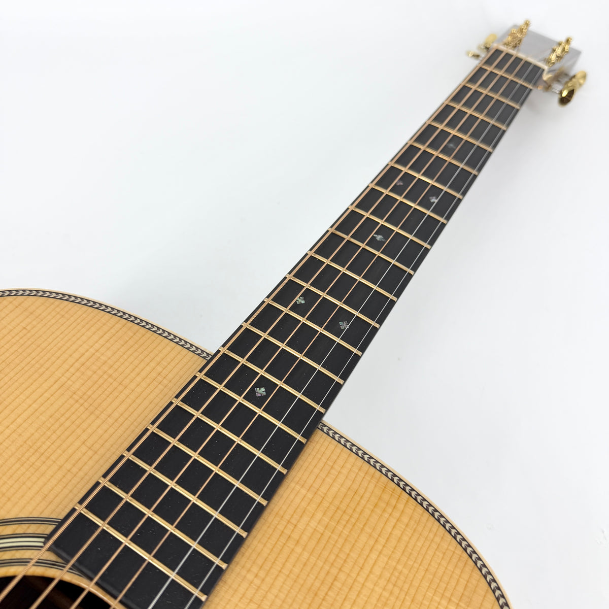 2021 Martin D-28 Modern Deluxe - Natural