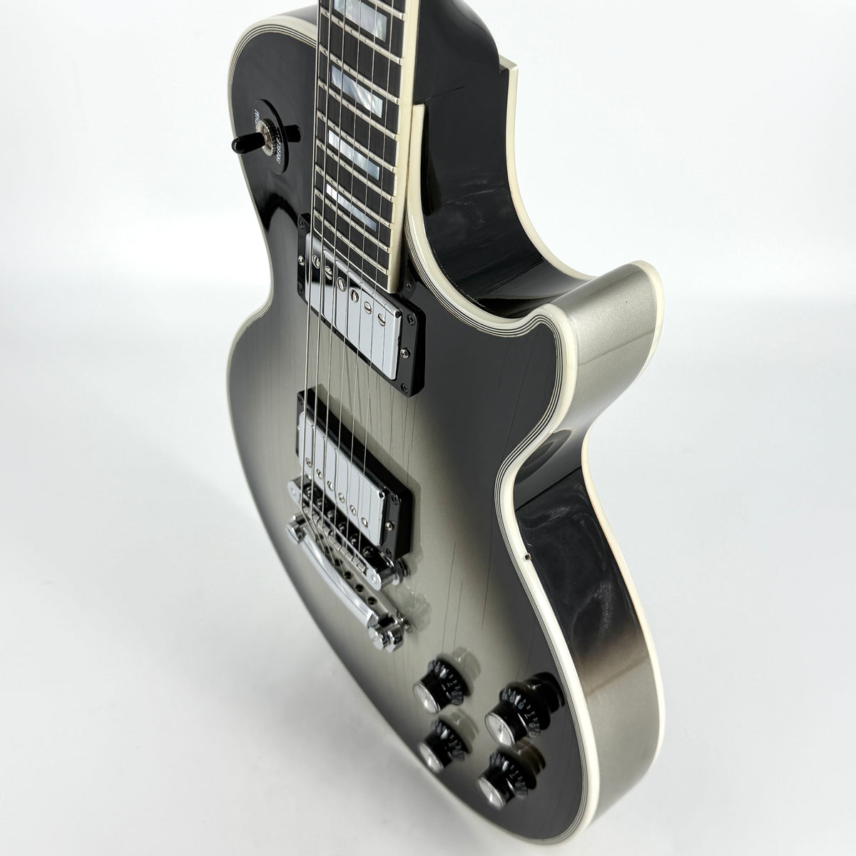 2018 Gibson Les Paul Custom - Silverburst