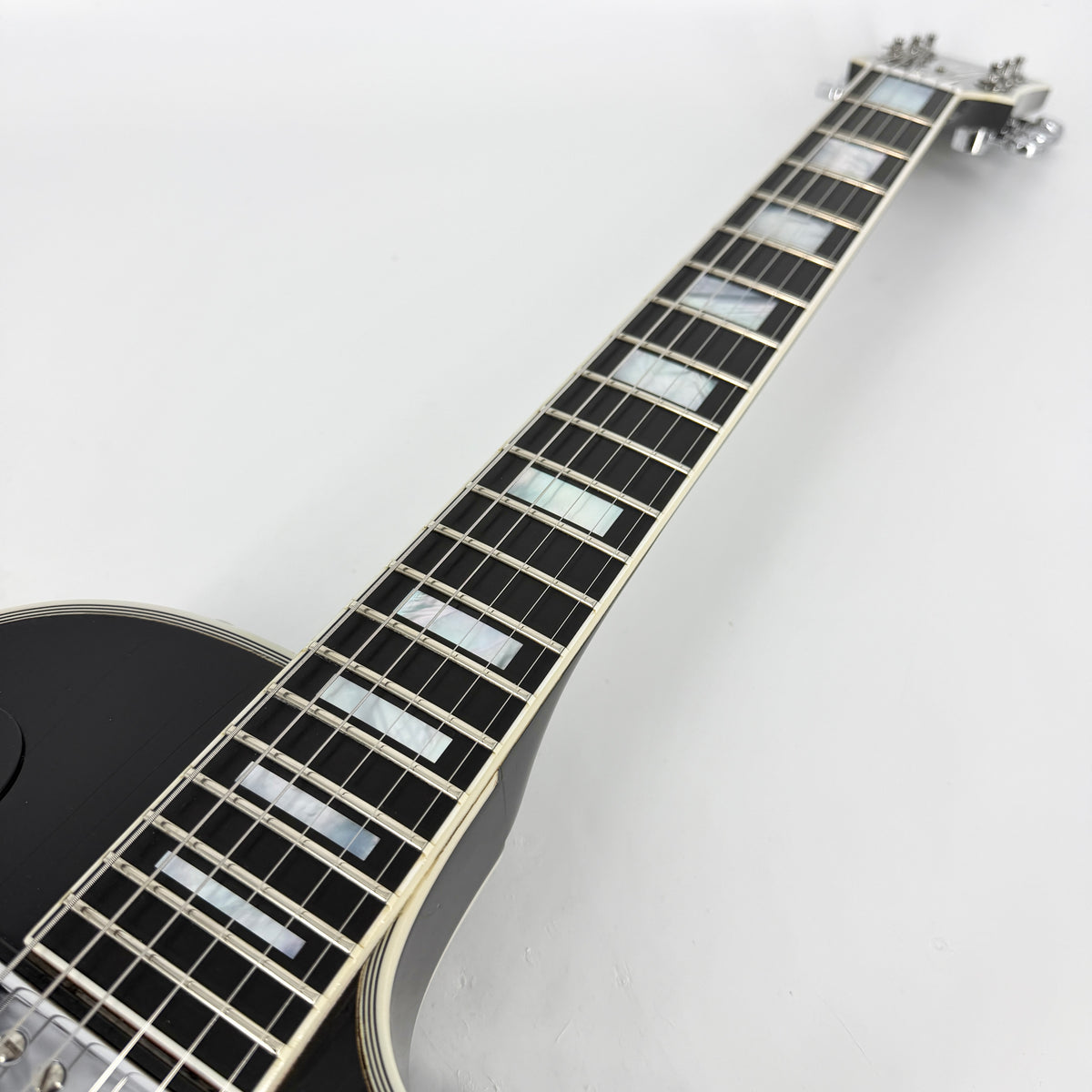 2018 Gibson Les Paul Custom - Silverburst