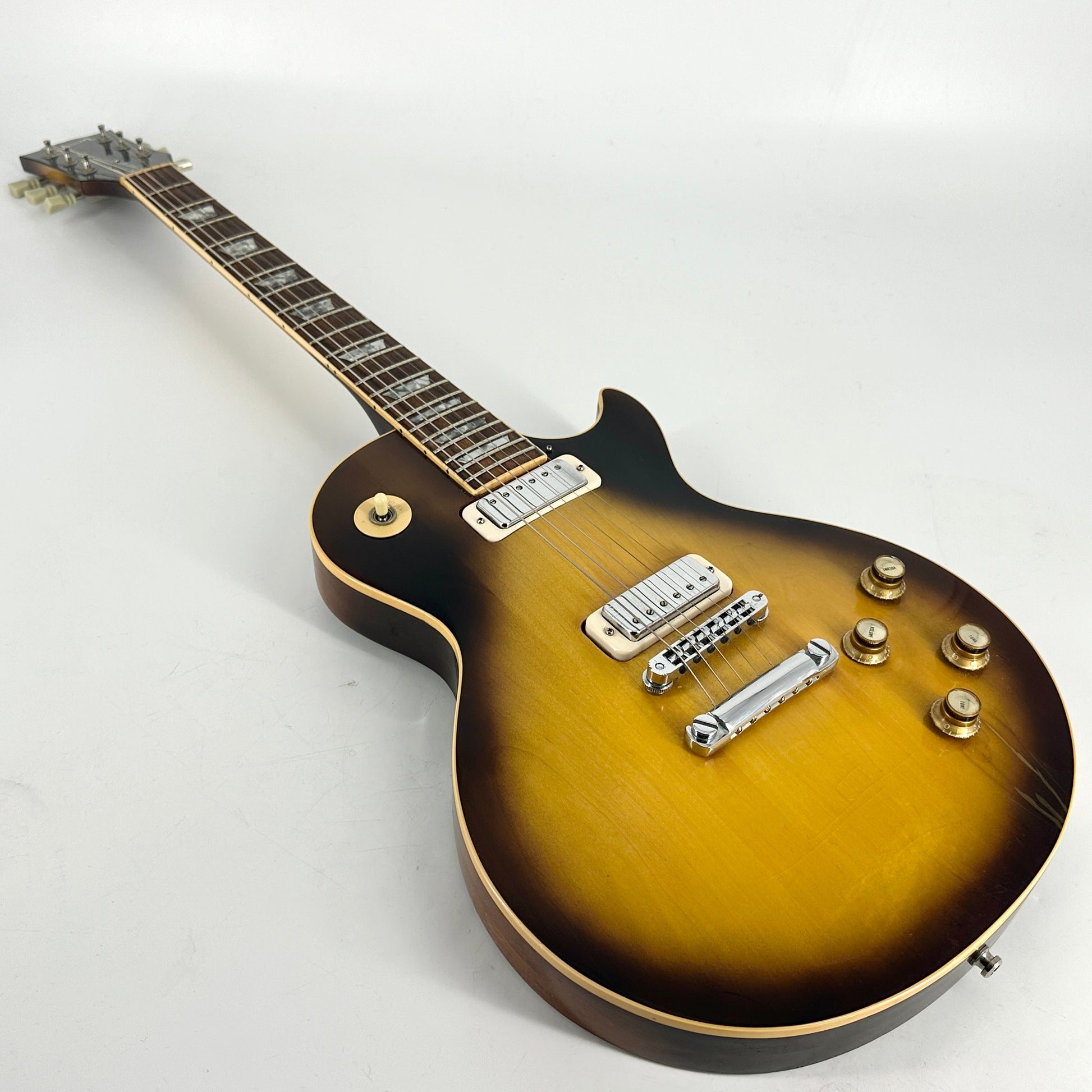 gibson les paul deluxe tobacco sunburst 1976 Gibson Les Paul Deluxe – Tobacco Sunburst – Jordan Guitars gibson les paul deluxe tobacco sunburst 1976 Gibson Les Paul Deluxe – Tobacco Sunburst – Jordan Guitars