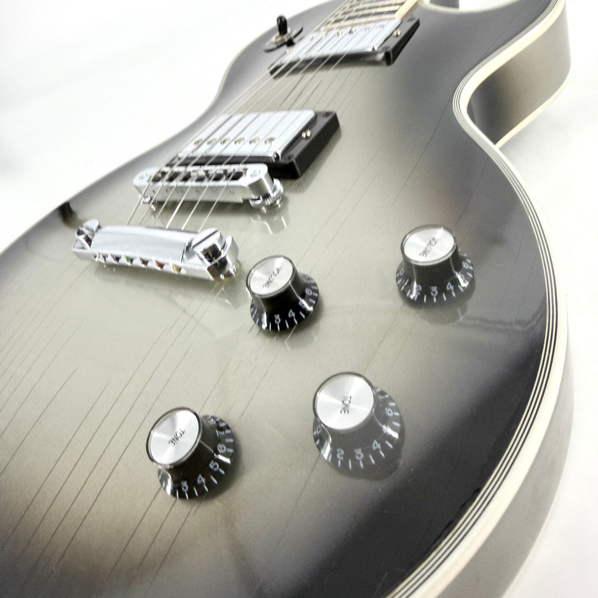 2018 Gibson Les Paul Custom - Silverburst