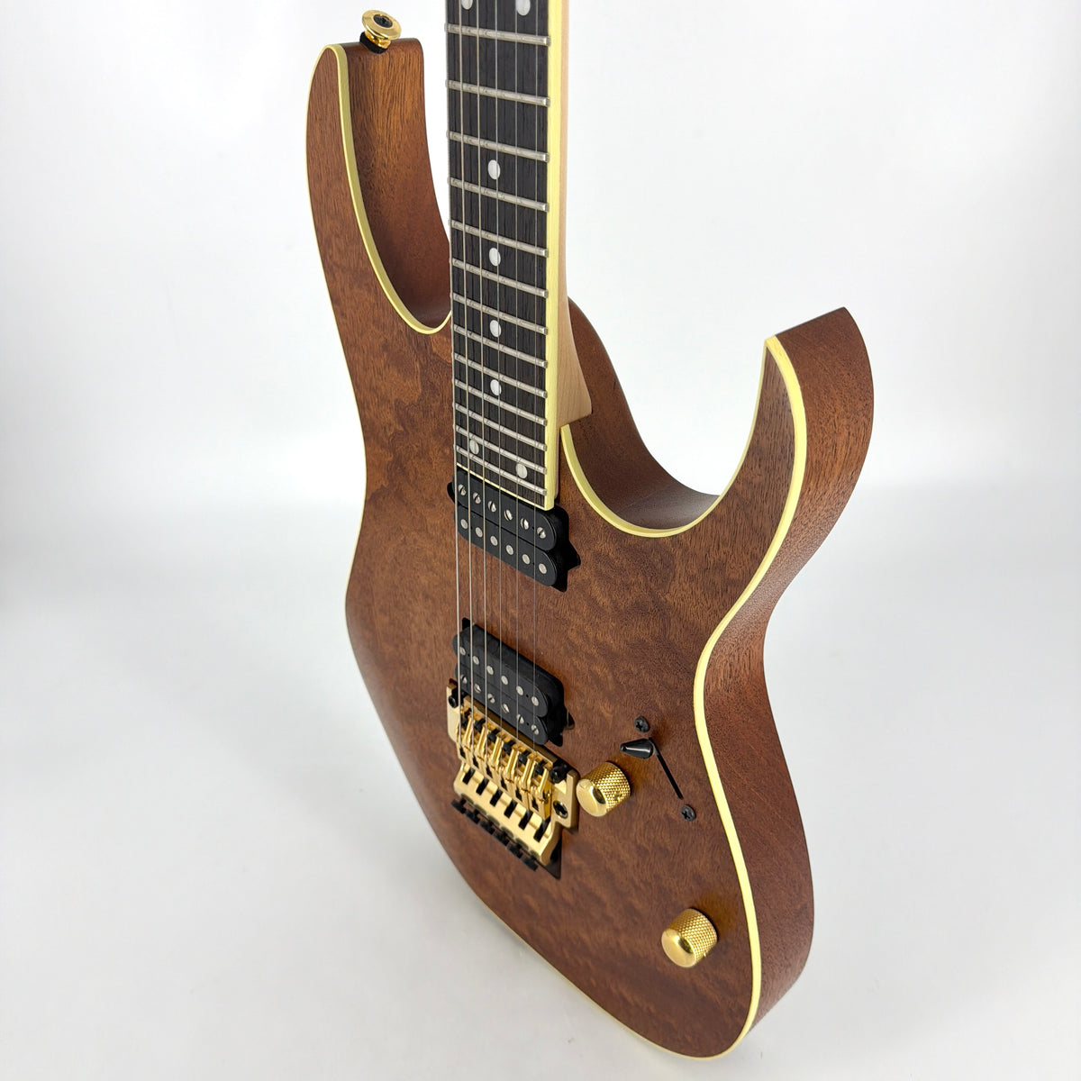 2018 Ibanez Prestige RG652BG-NTF – Natural Flat