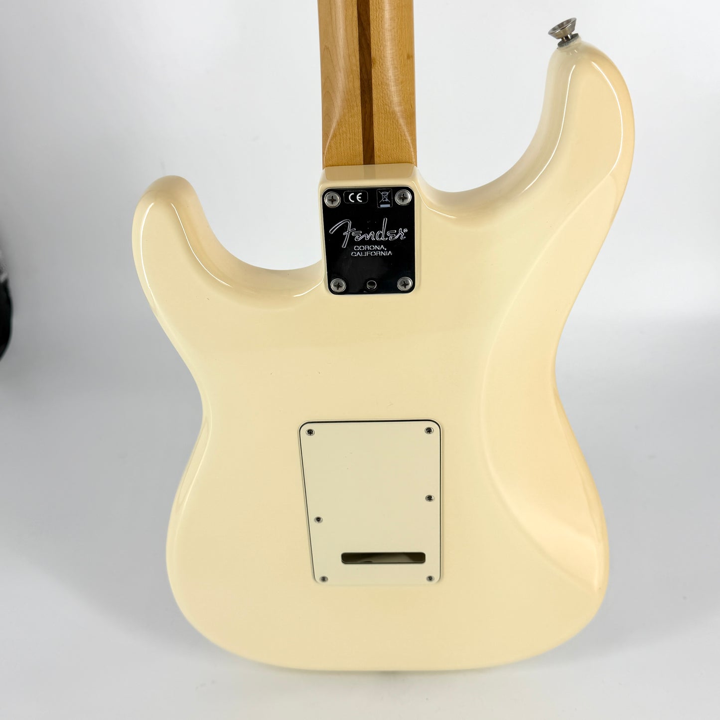 2016 Fender American Professional Stratocaster – Olympic White