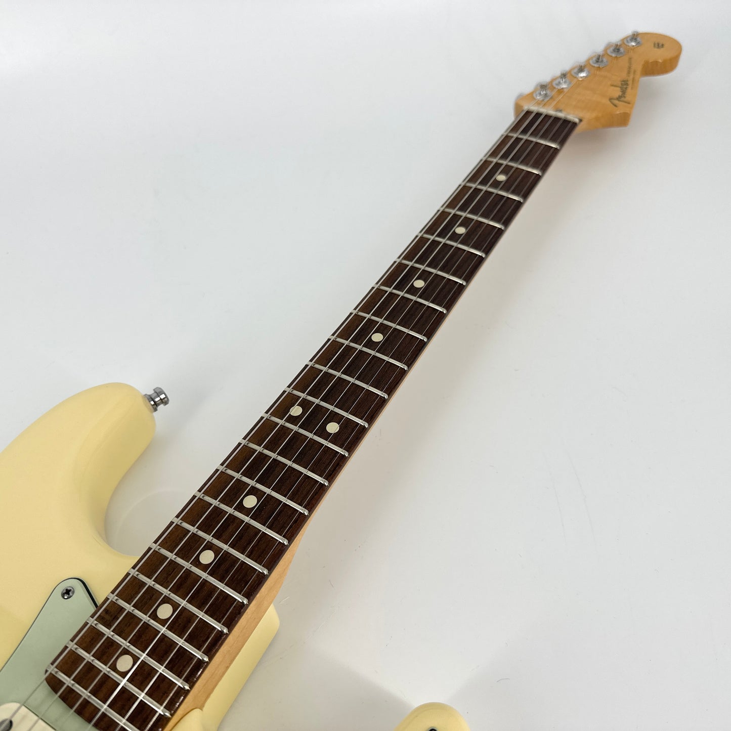 2011 Fender Custom Shop Custom Deluxe Stratocaster - Abby pickups – Vintage White