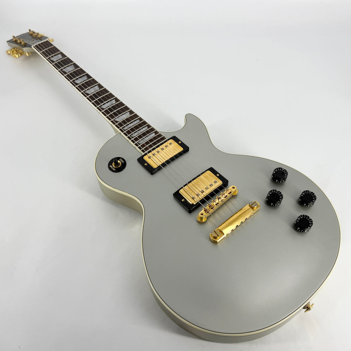 2002 Gibson Custom Shop Les Paul Standard – Silver