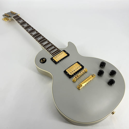 2002 Gibson Custom Shop Les Paul Standard – Silver