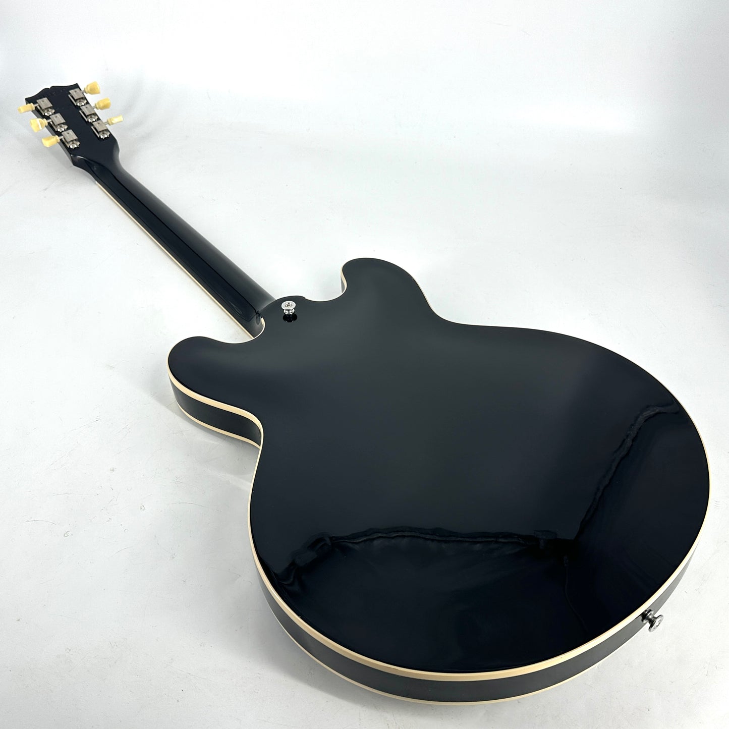 2022 Gibson ES-335 – Vintage Ebony