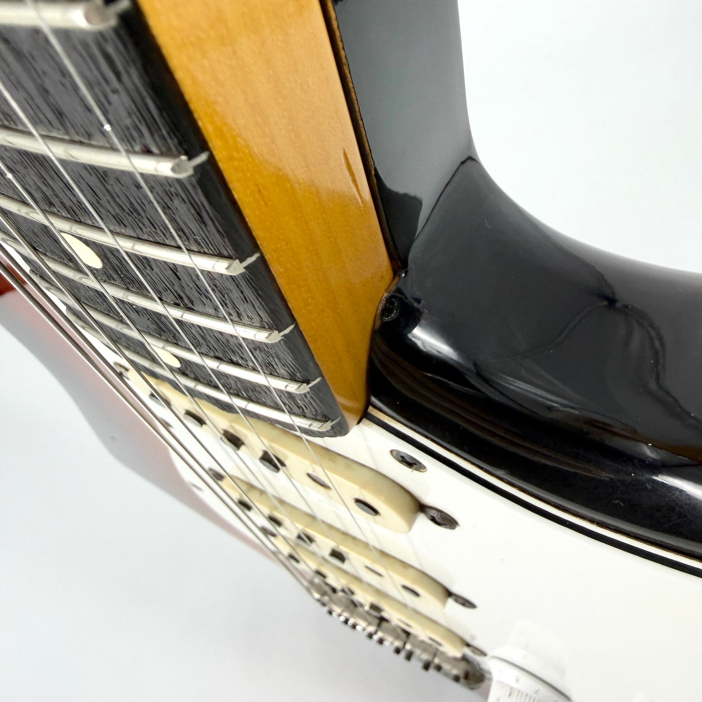 1984 Squier JV Stratocaster '62 Reissue – Sunburst