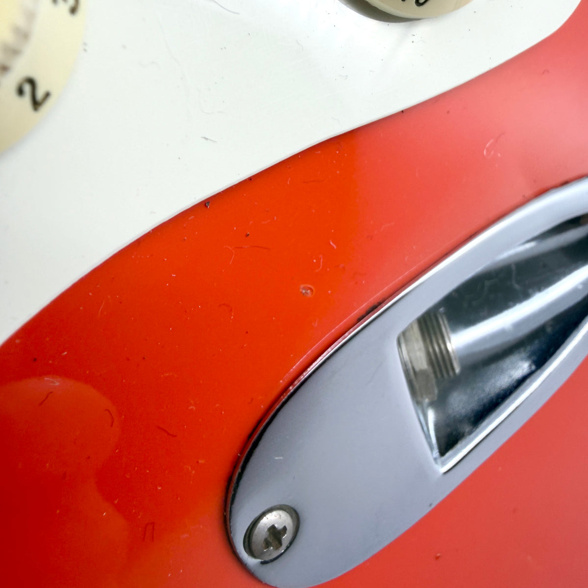 1991 Fender Squier Hank Marvin Japan Stratocaster – Fiesta Red