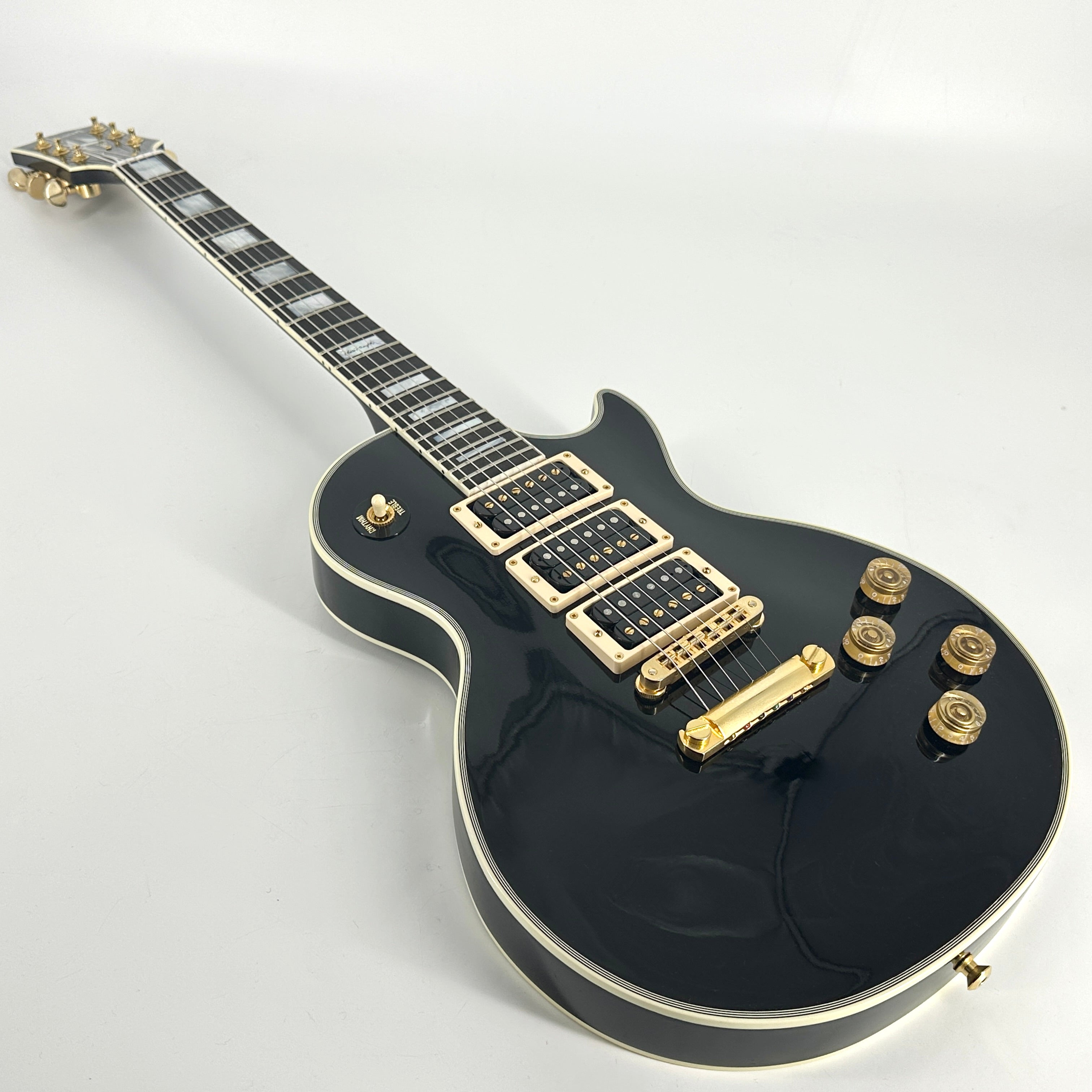 Gibson Custom Shop Peter Frampton Signature Les Paul - Ebony – Jordan  Guitars