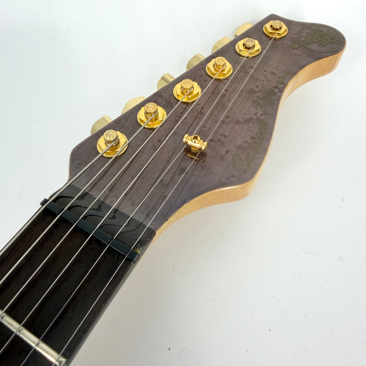 Valley Arts Custom Pro - Burgundy