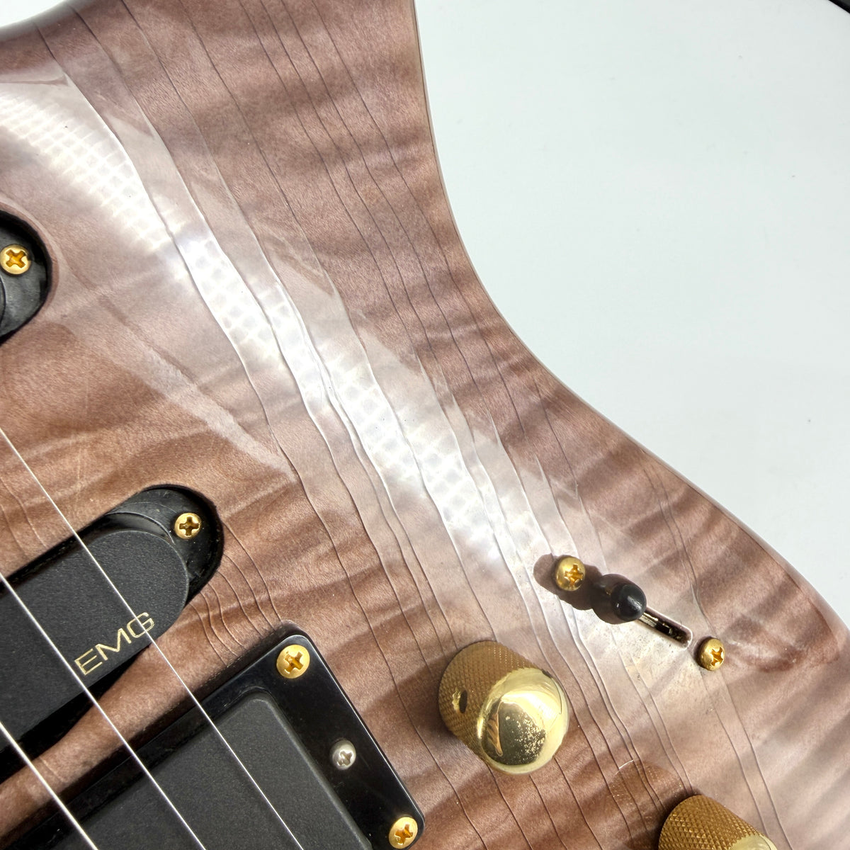 Valley Arts Custom Pro - Burgundy