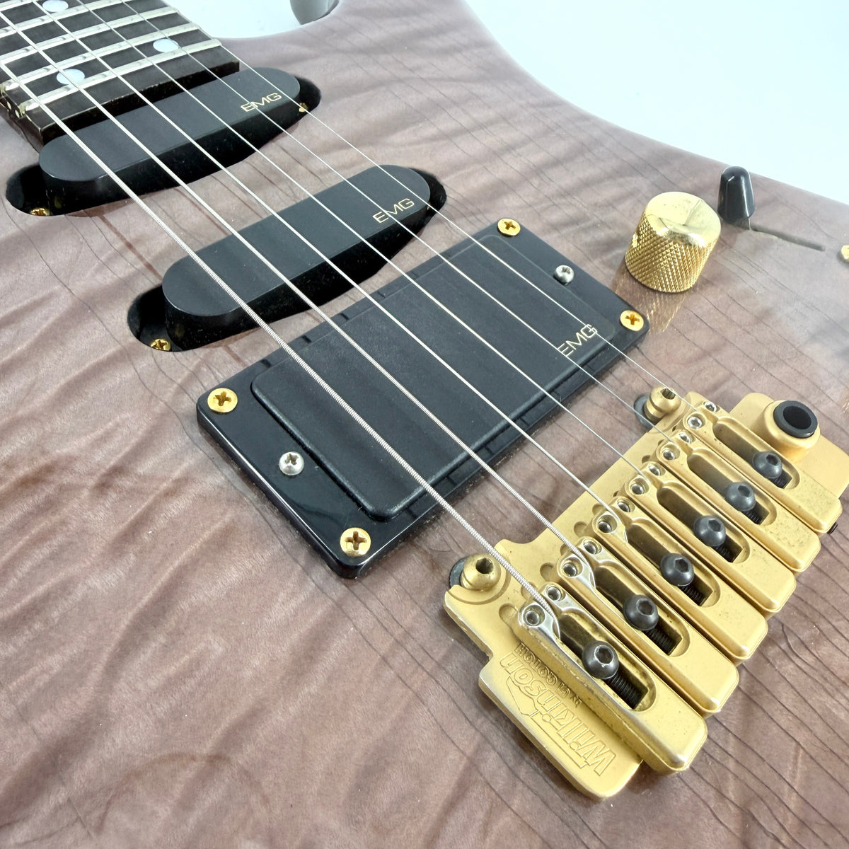 Valley Arts Custom Pro - Burgundy