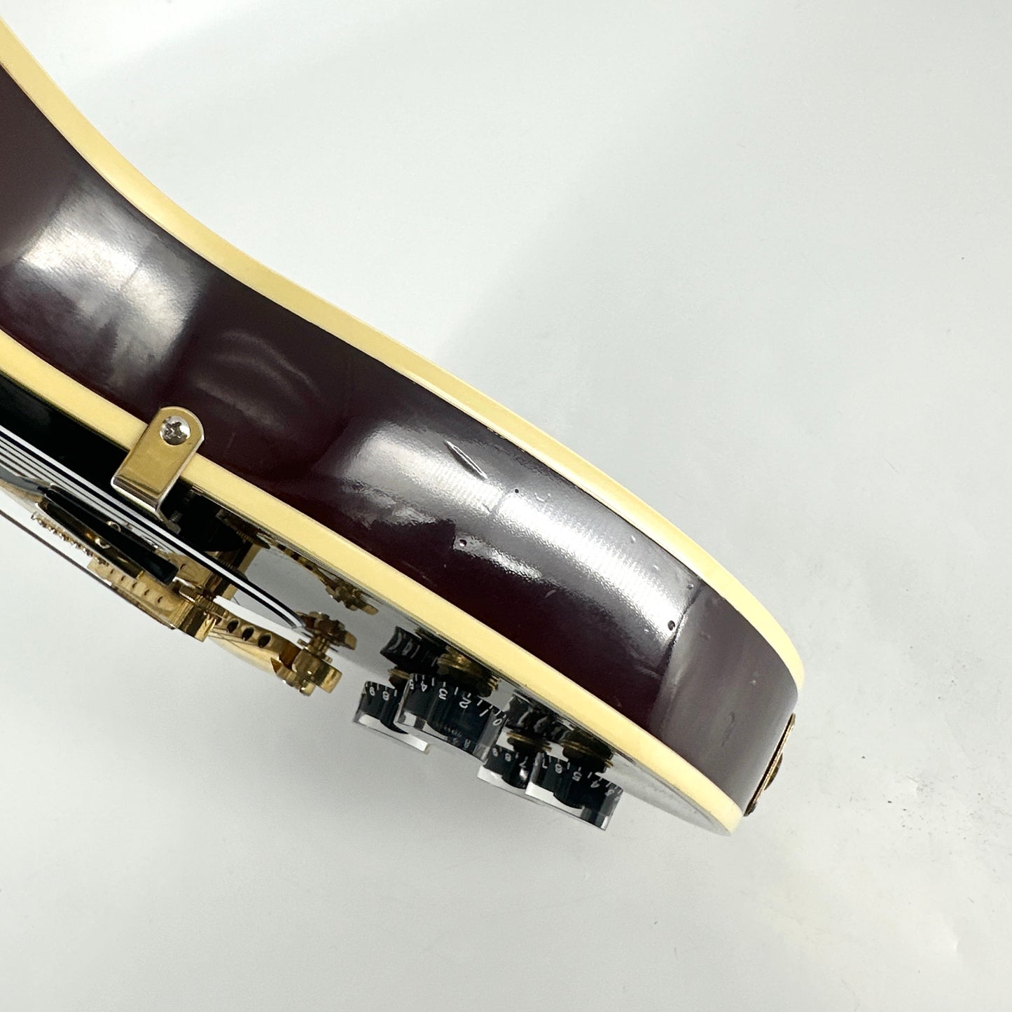 1995 Gibson Les Paul Custom – Wine Red