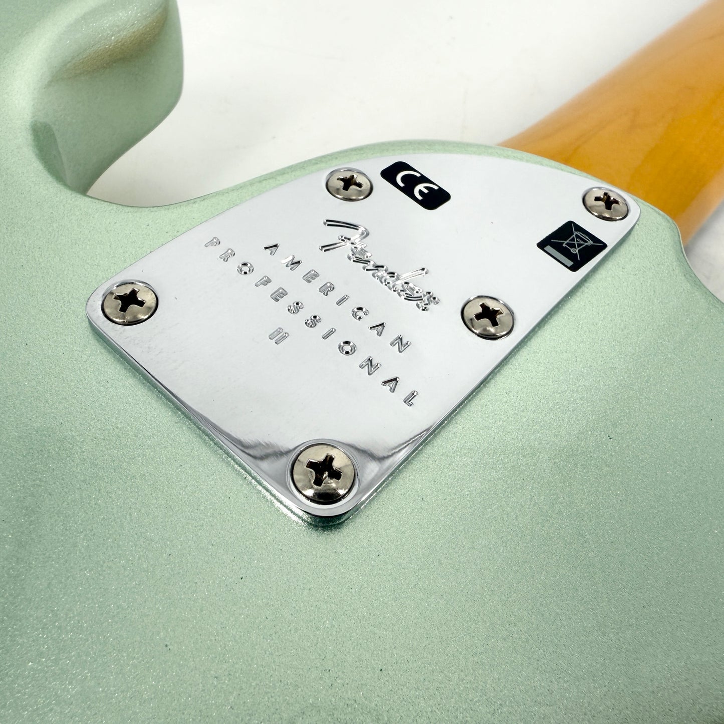 2020 Fender American Professional II Precision Bass - Mystic Surf Green
