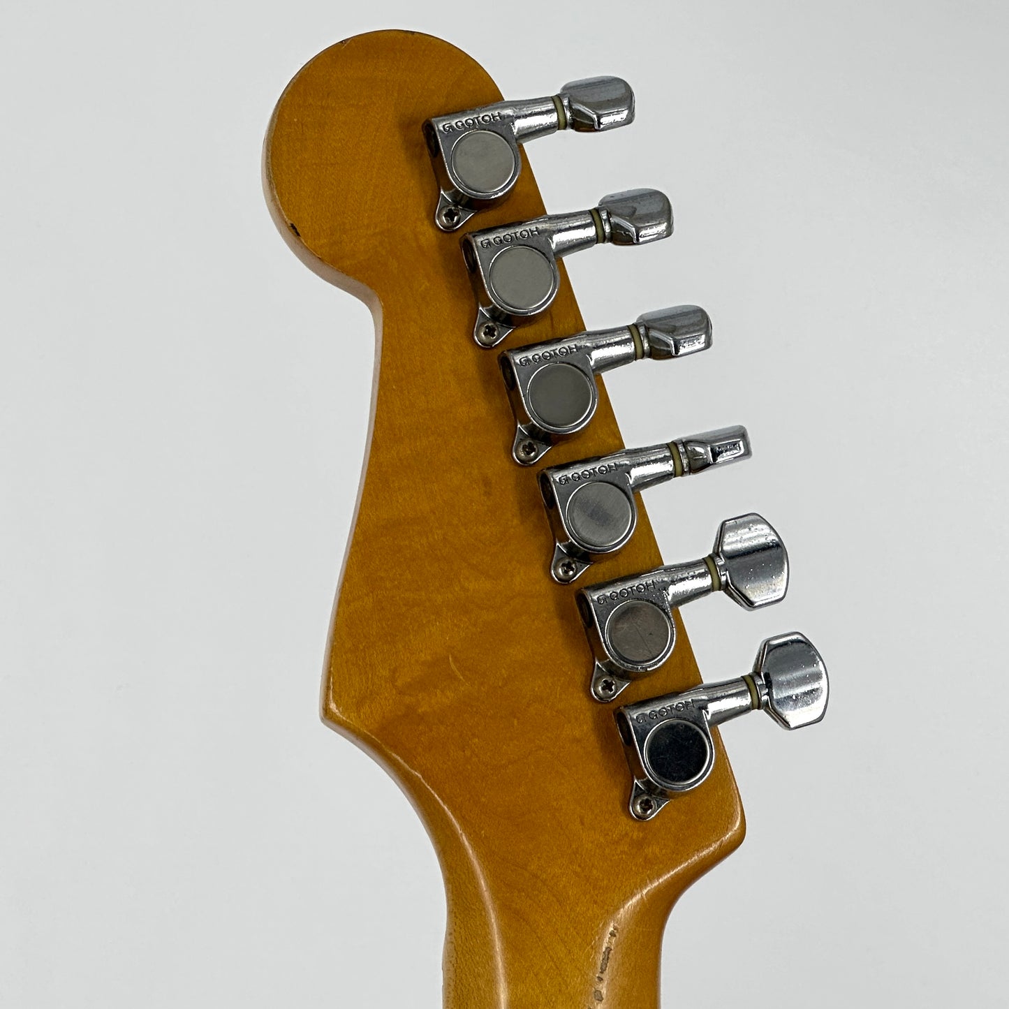 1991 Fender Squier Hank Marvin Japan Stratocaster – Fiesta Red