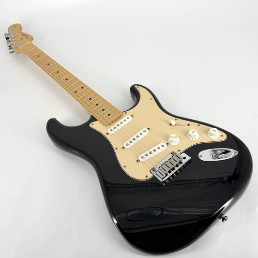 2005 Fender American Series (Standard) Stratocaster – Black