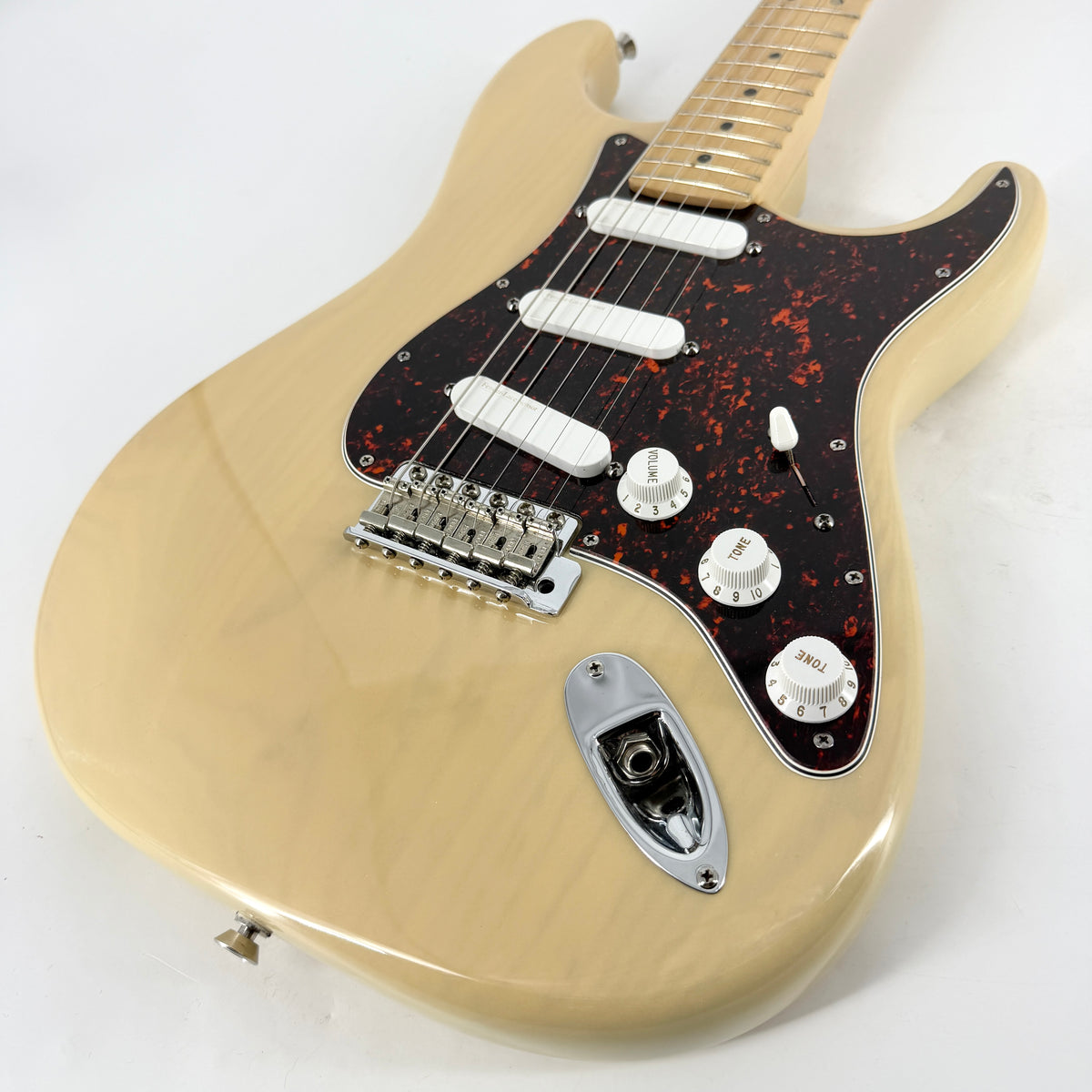 2002 Fender Buddy Guy Signature Stratocaster - Honey Blonde