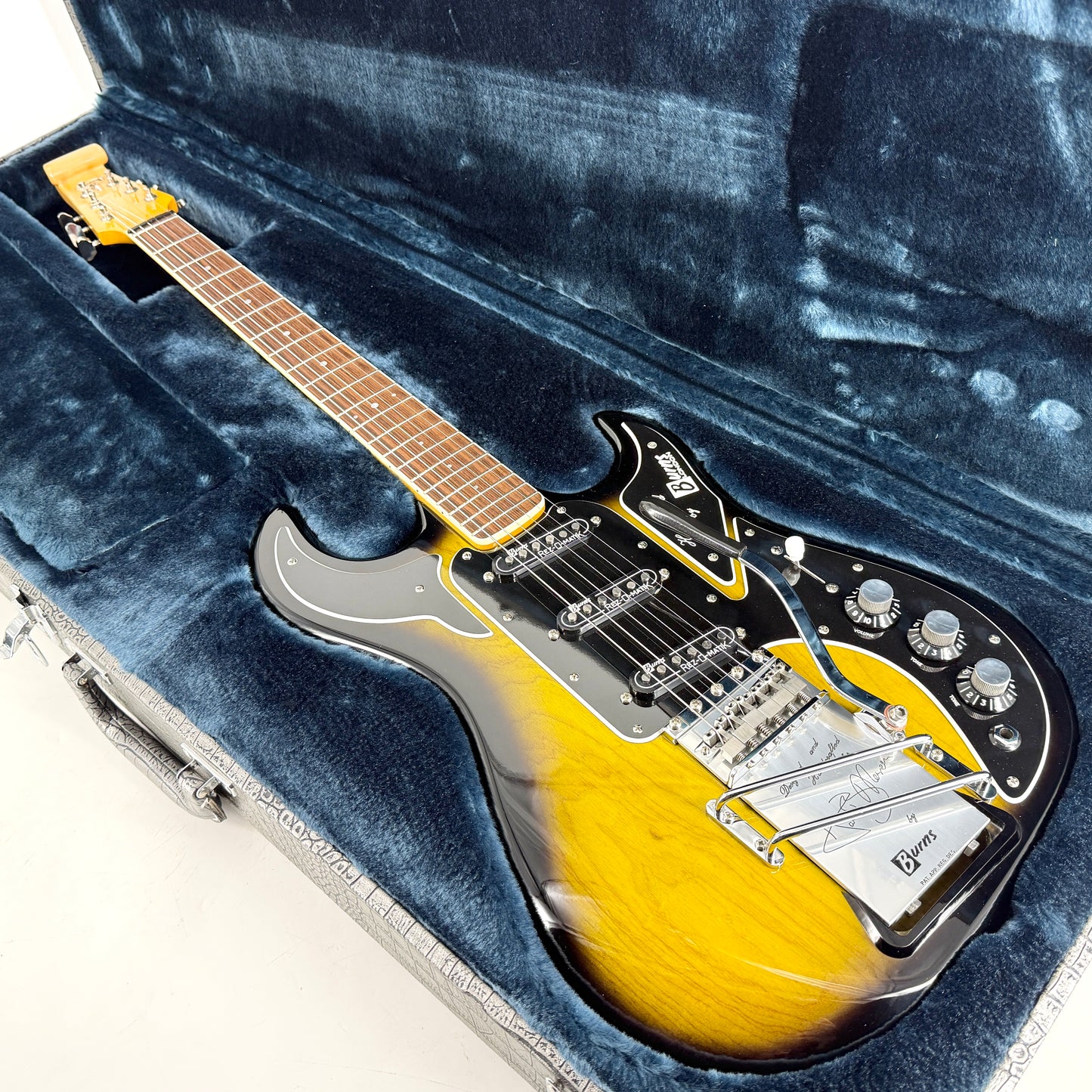 2004 Burns 40th Anniversary Hank Marvin 'The Marvin' Signature - Green Sunburst