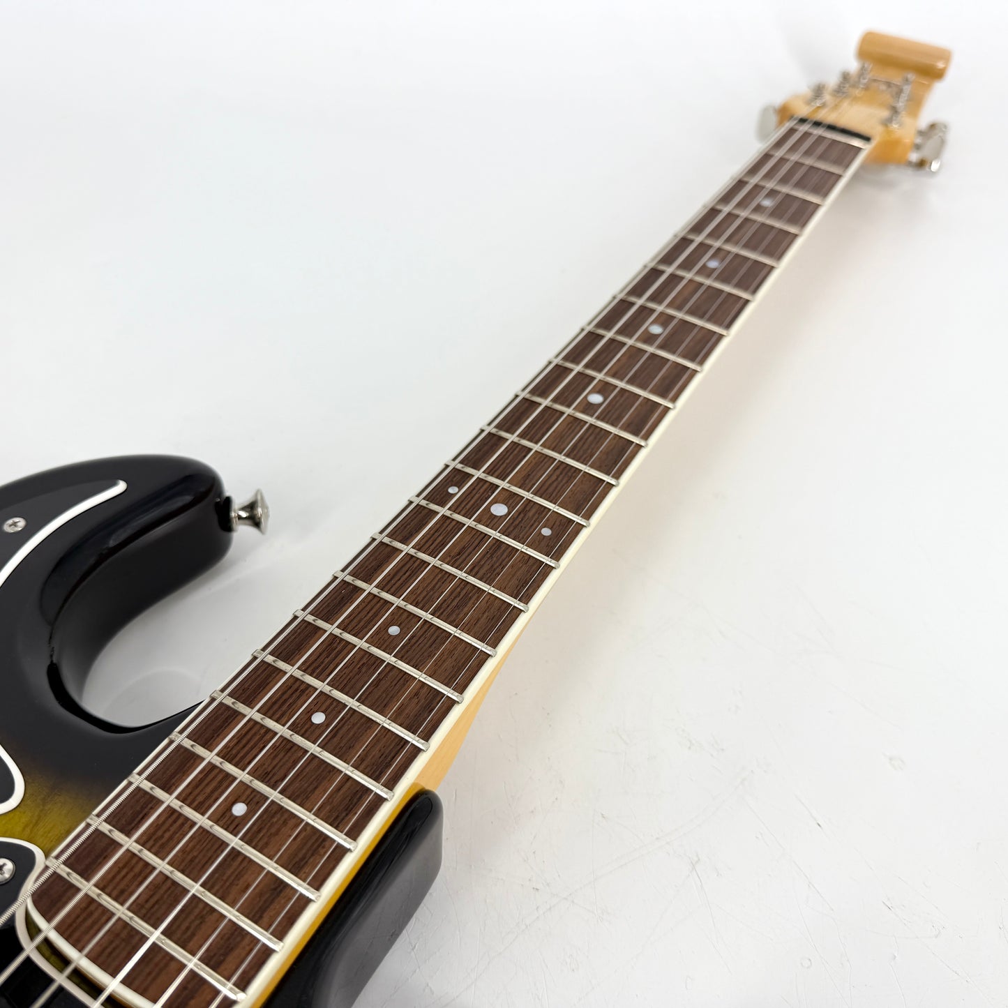 2004 Burns 40th Anniversary Hank Marvin 'The Marvin' Signature - Green Sunburst