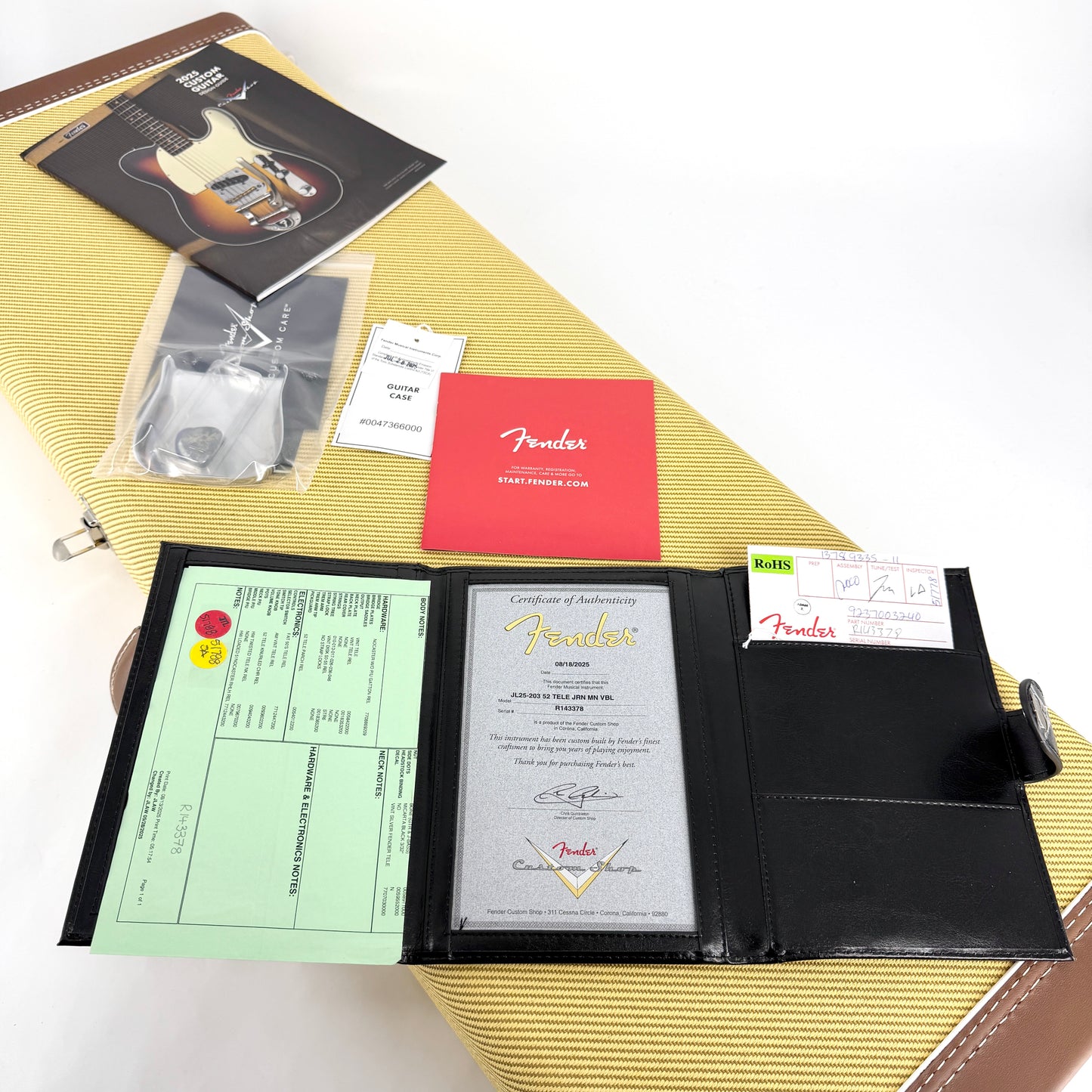 2025 Fender Custom Shop ’52 Journeyman Relic Telecaster – Vintage Blonde