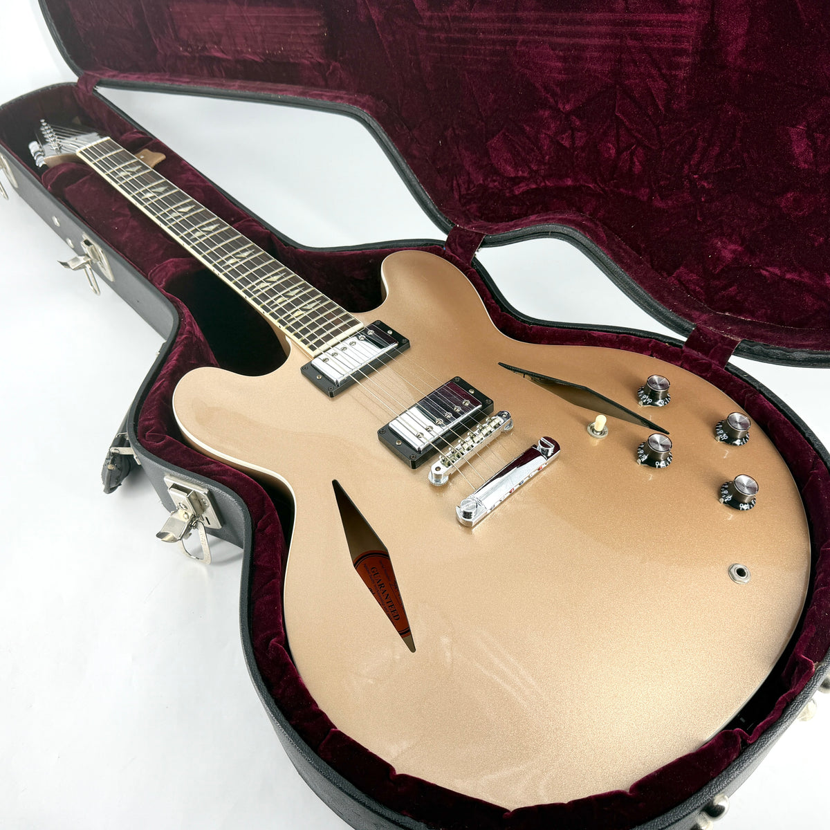 2015 Gibson Dave Grohl DG-335 – Gold Metallic