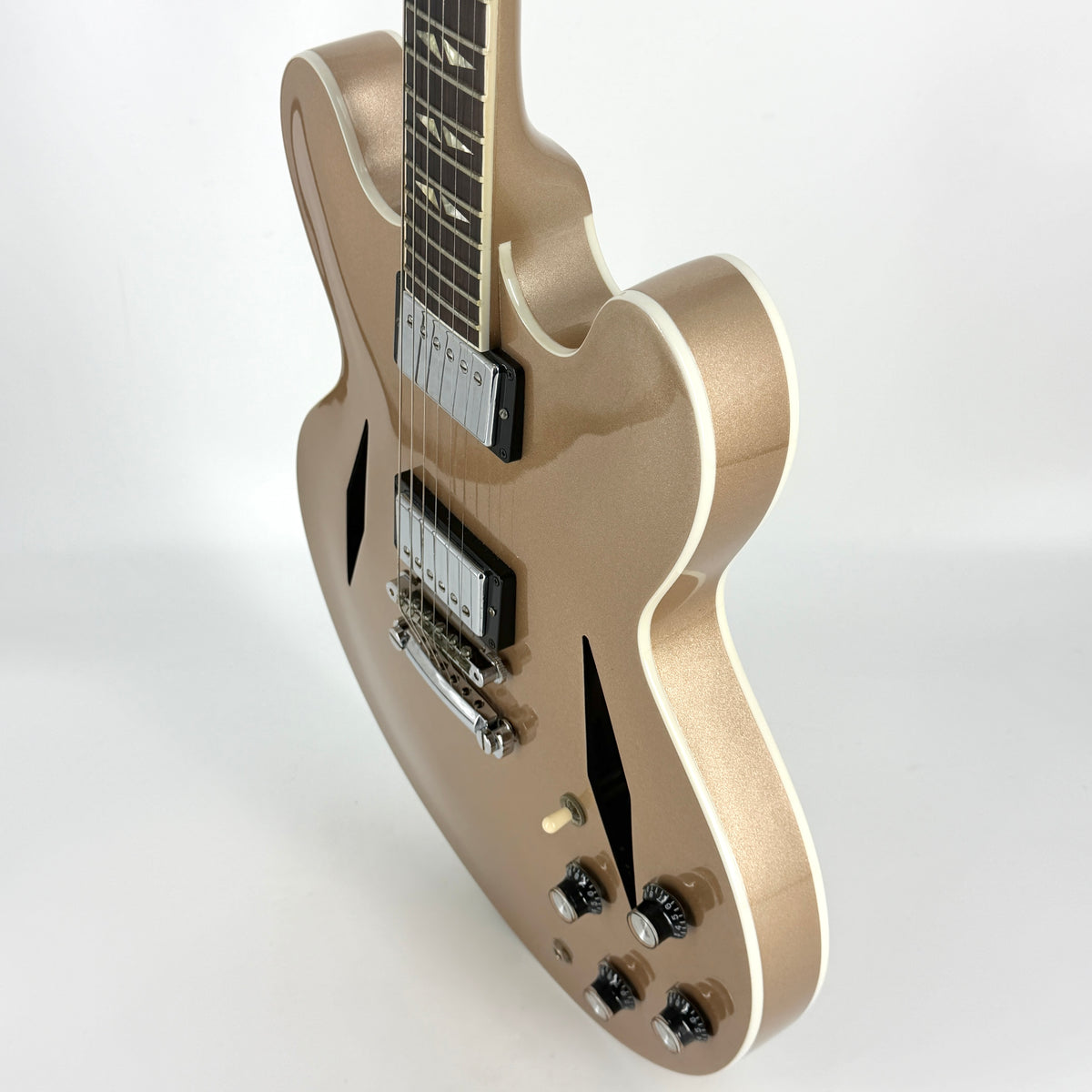 2015 Gibson Dave Grohl DG-335 – Gold Metallic