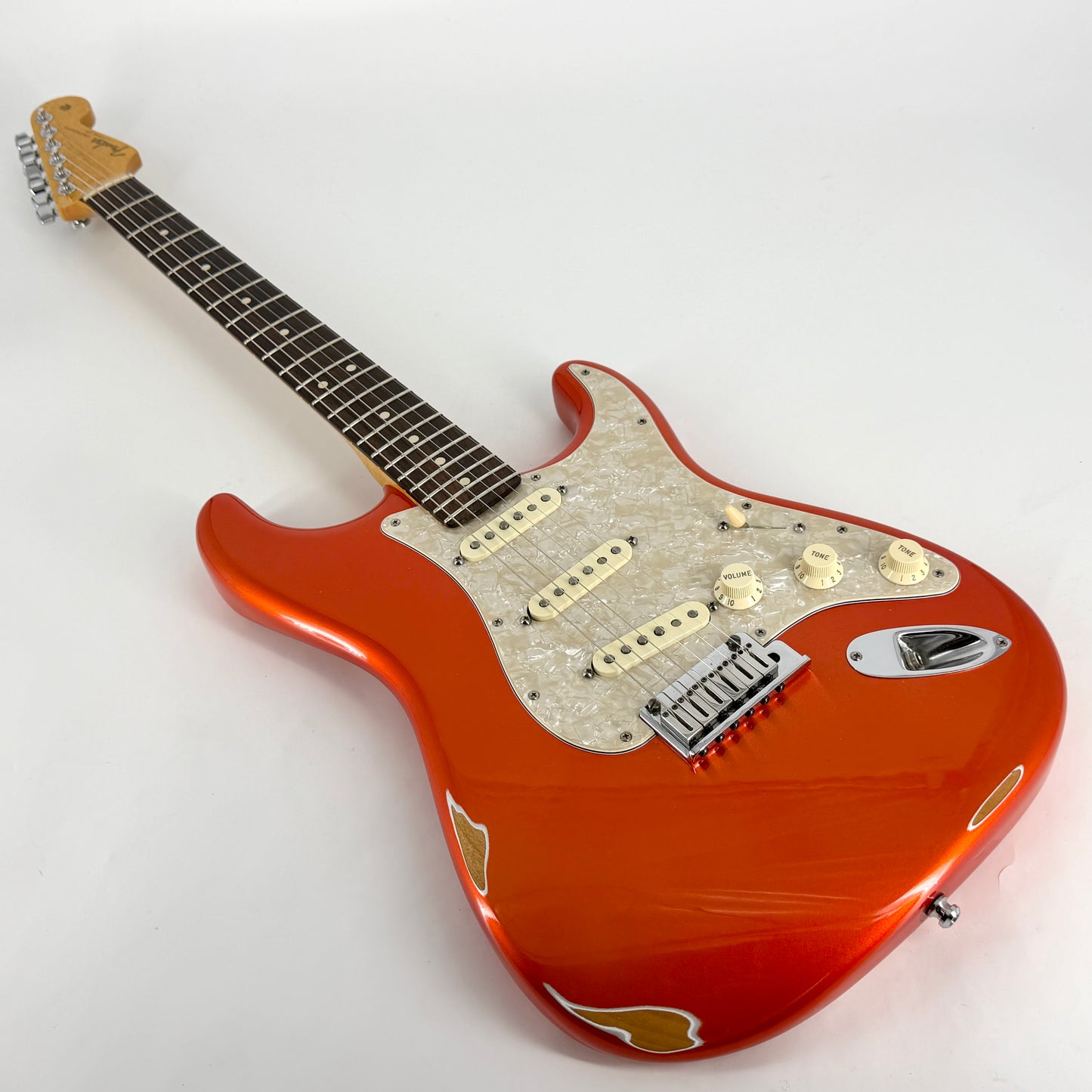 2009 Fender Custom Shop Deluxe Stratocaster – Candy Tangerine
