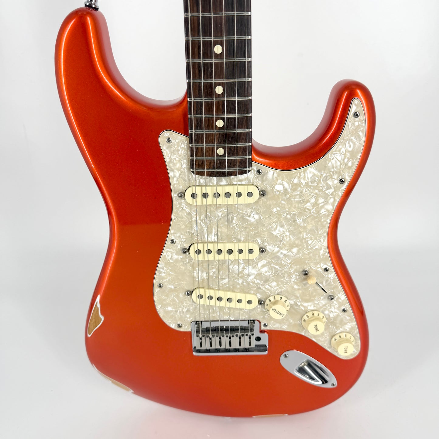 2009 Fender Custom Shop Deluxe Stratocaster – Candy Tangerine