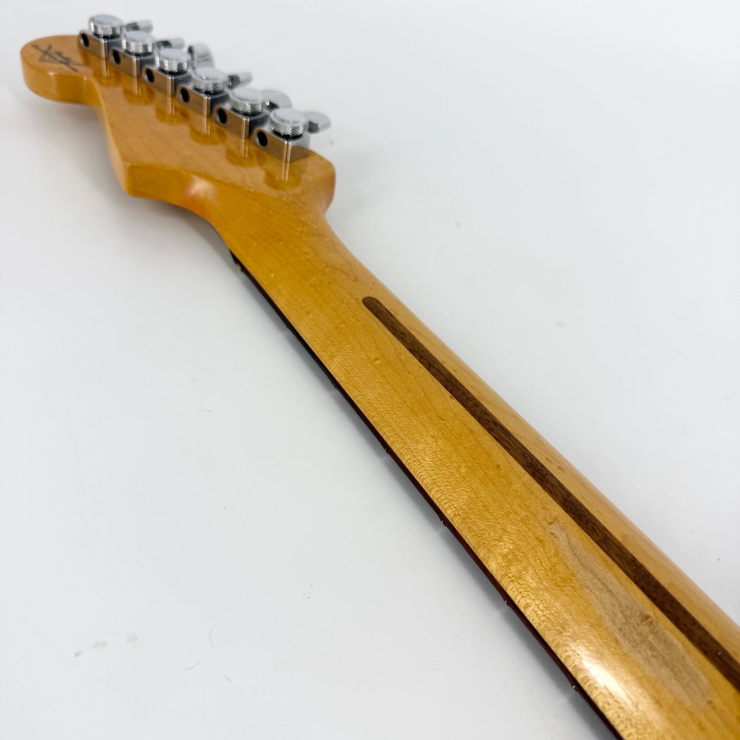 2009 Fender Custom Shop Deluxe Stratocaster – Candy Tangerine